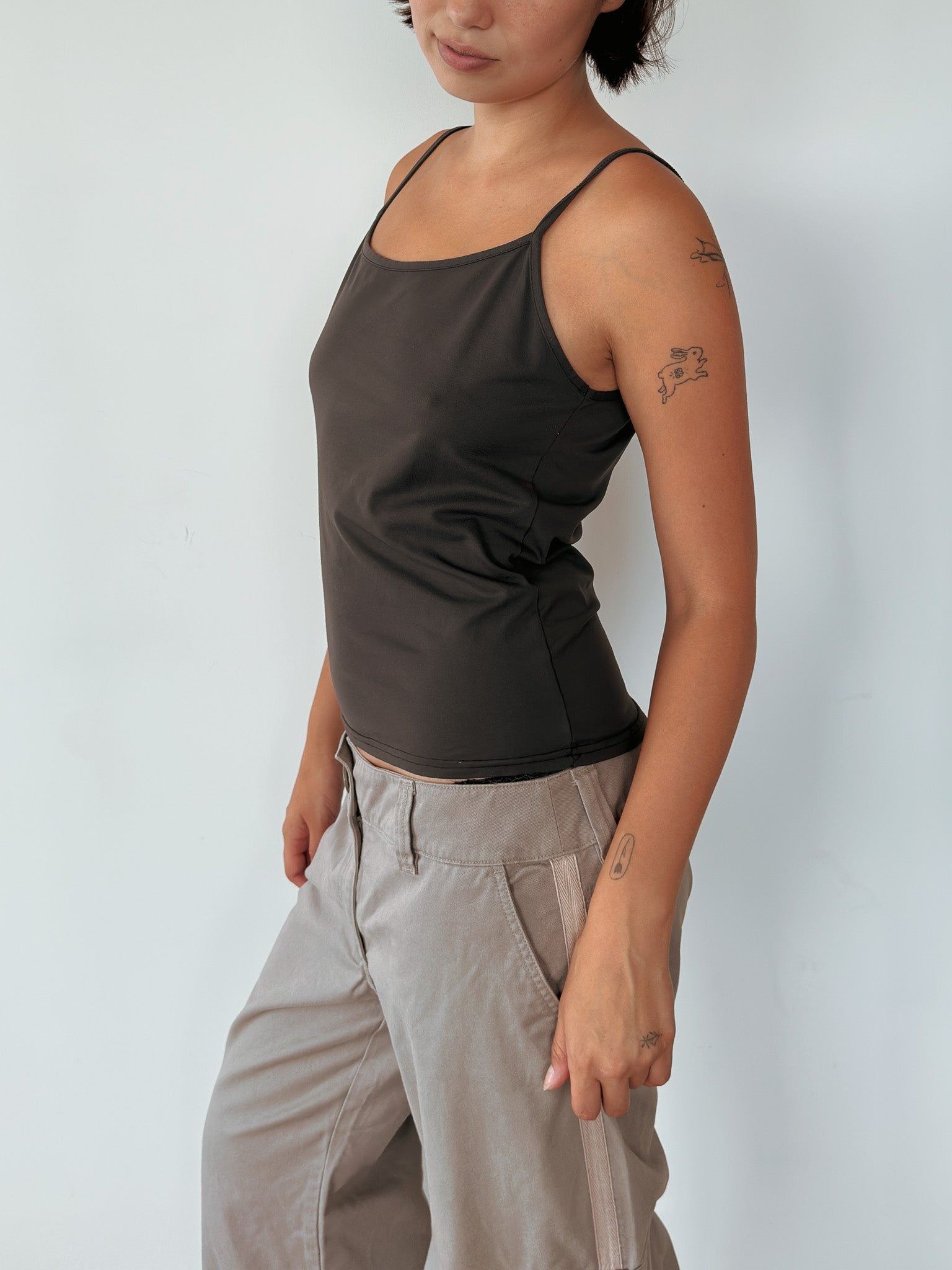 chocolate slinky cami top — size M-L