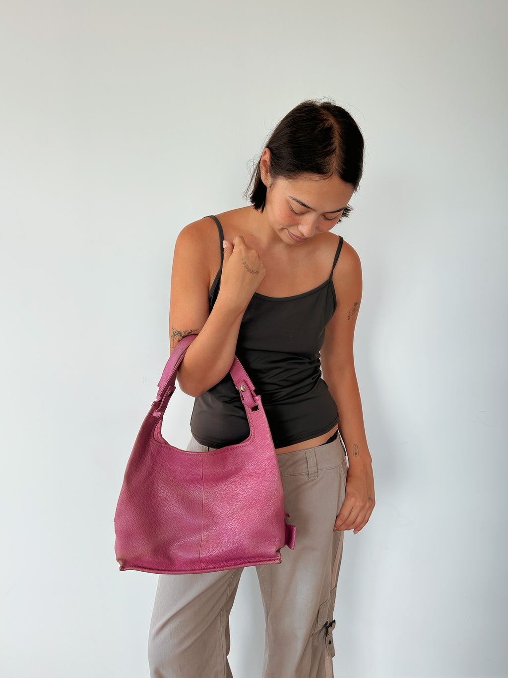 pink leather handbag — one size