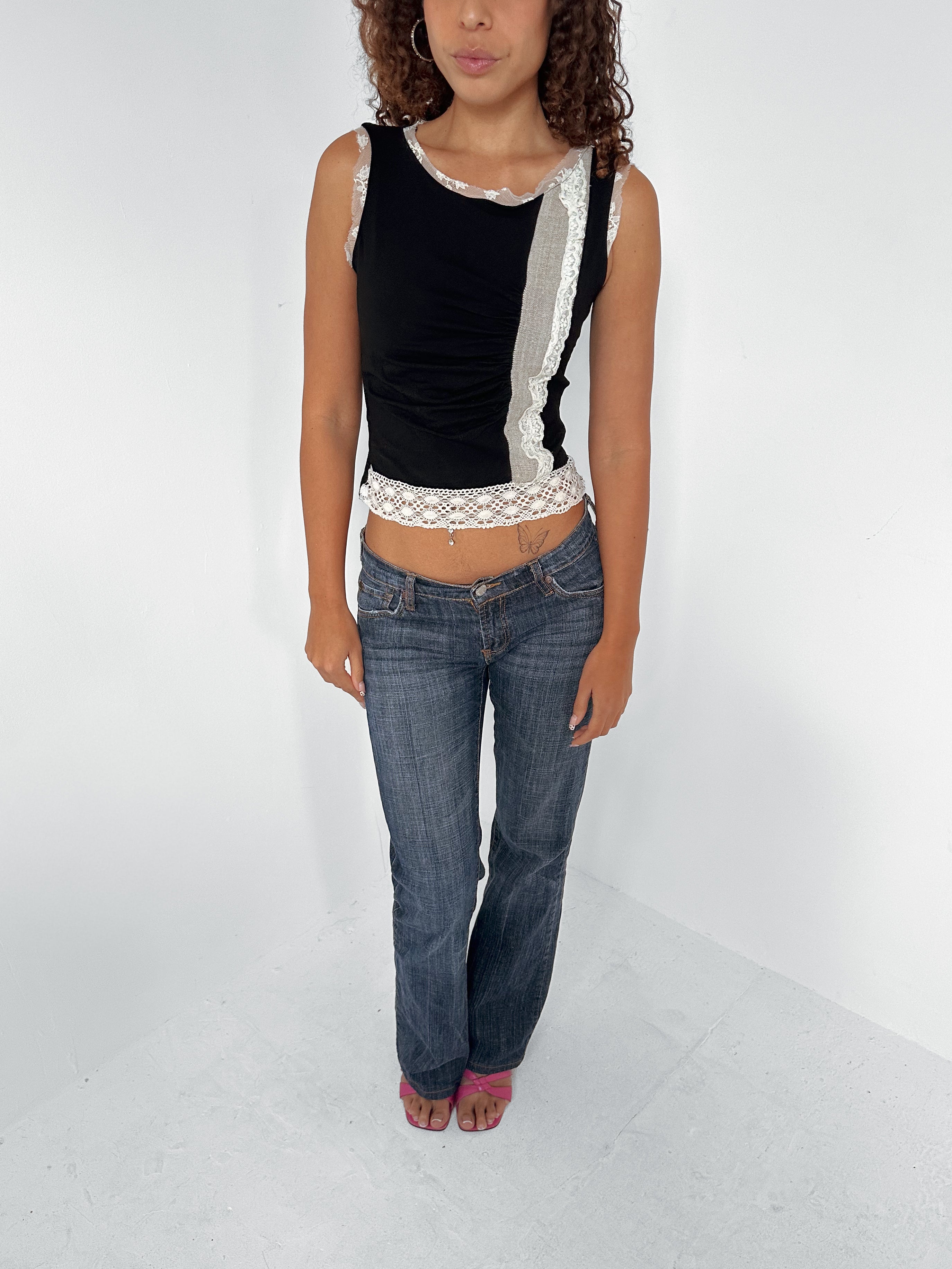 lace trim tank — size xs/s