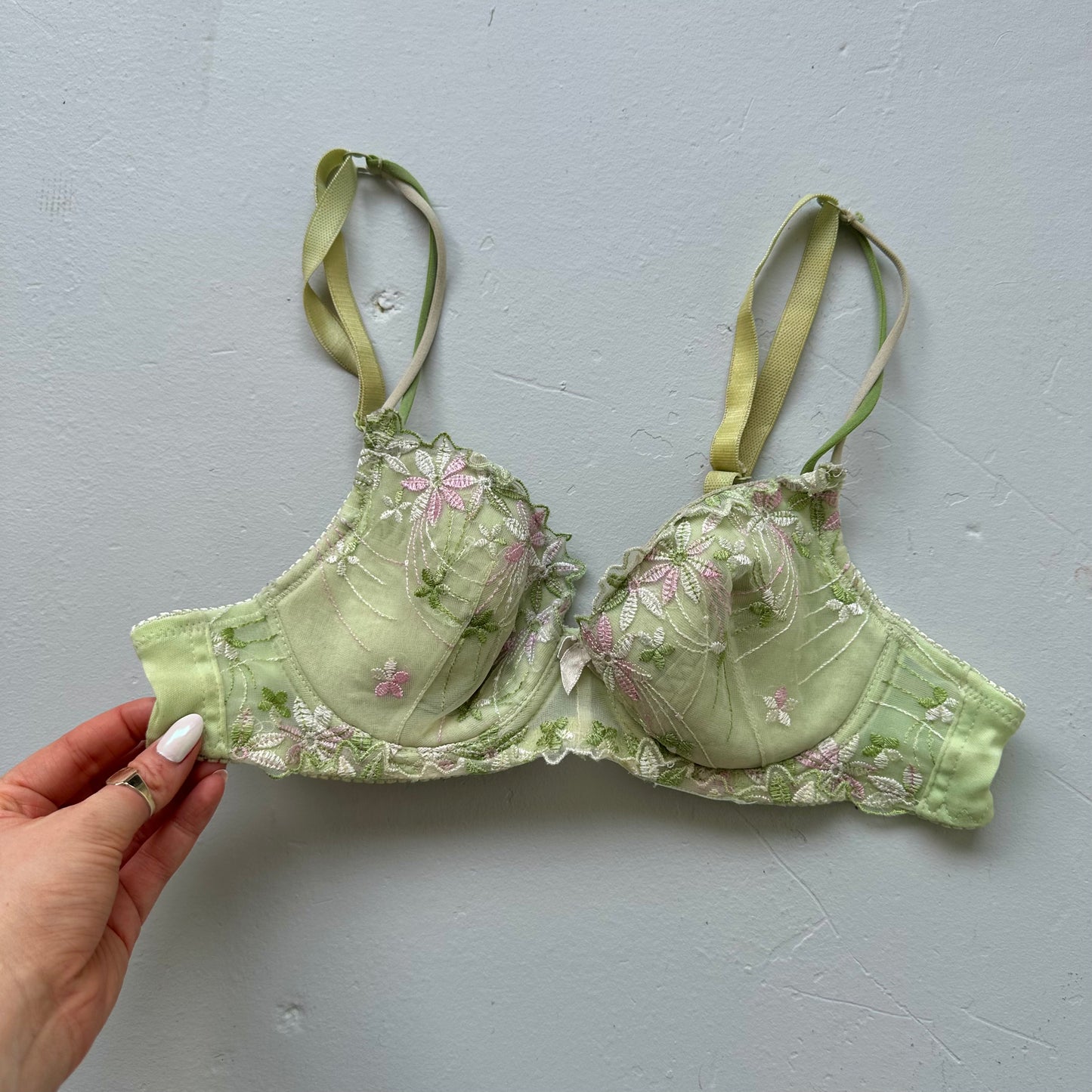 2000's Green Floral Lace Bra