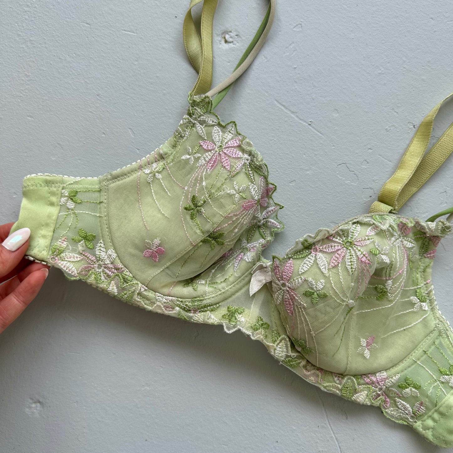 2000's Green Floral Lace Bra