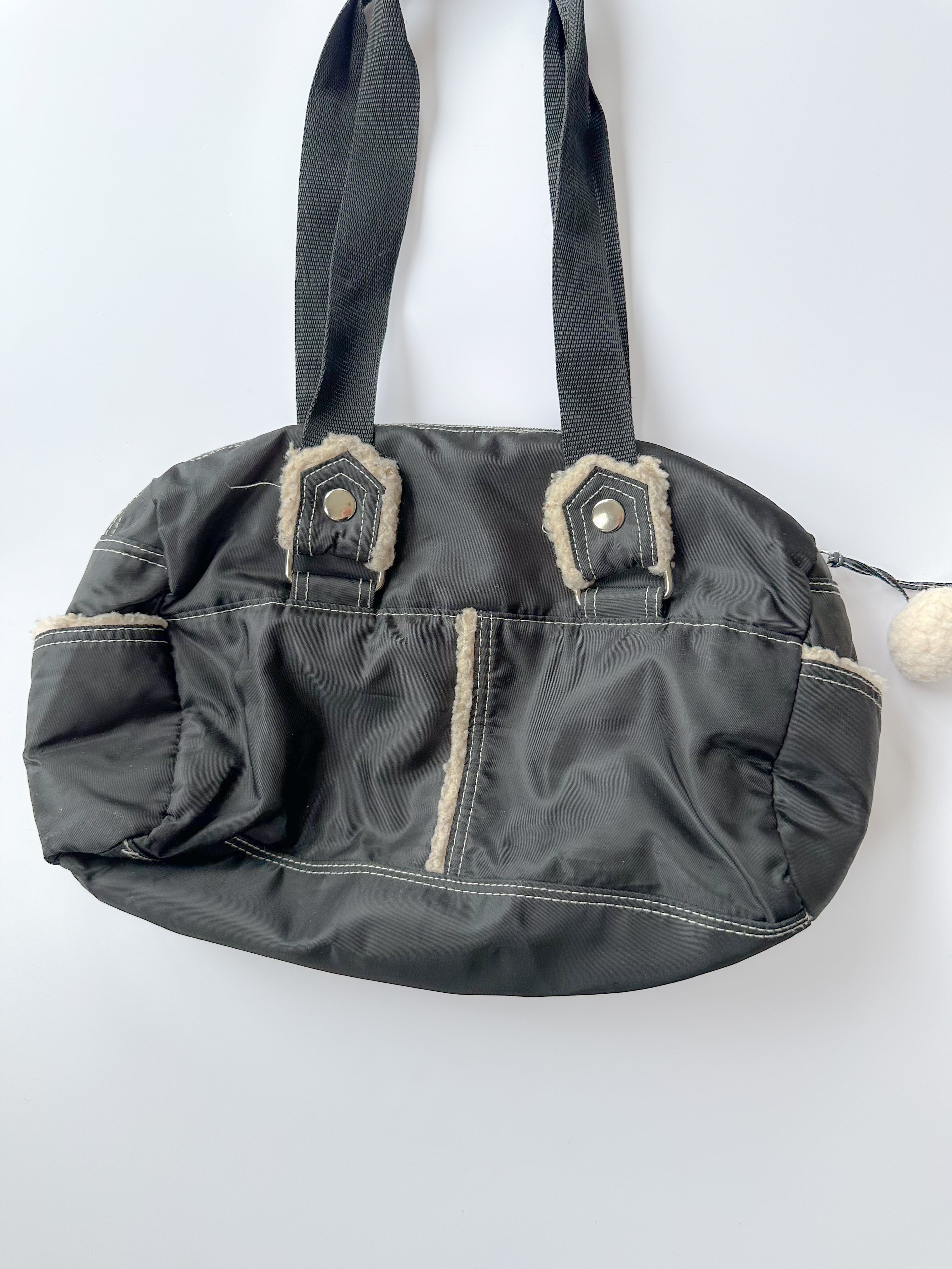 winnie the pooh bag / one size