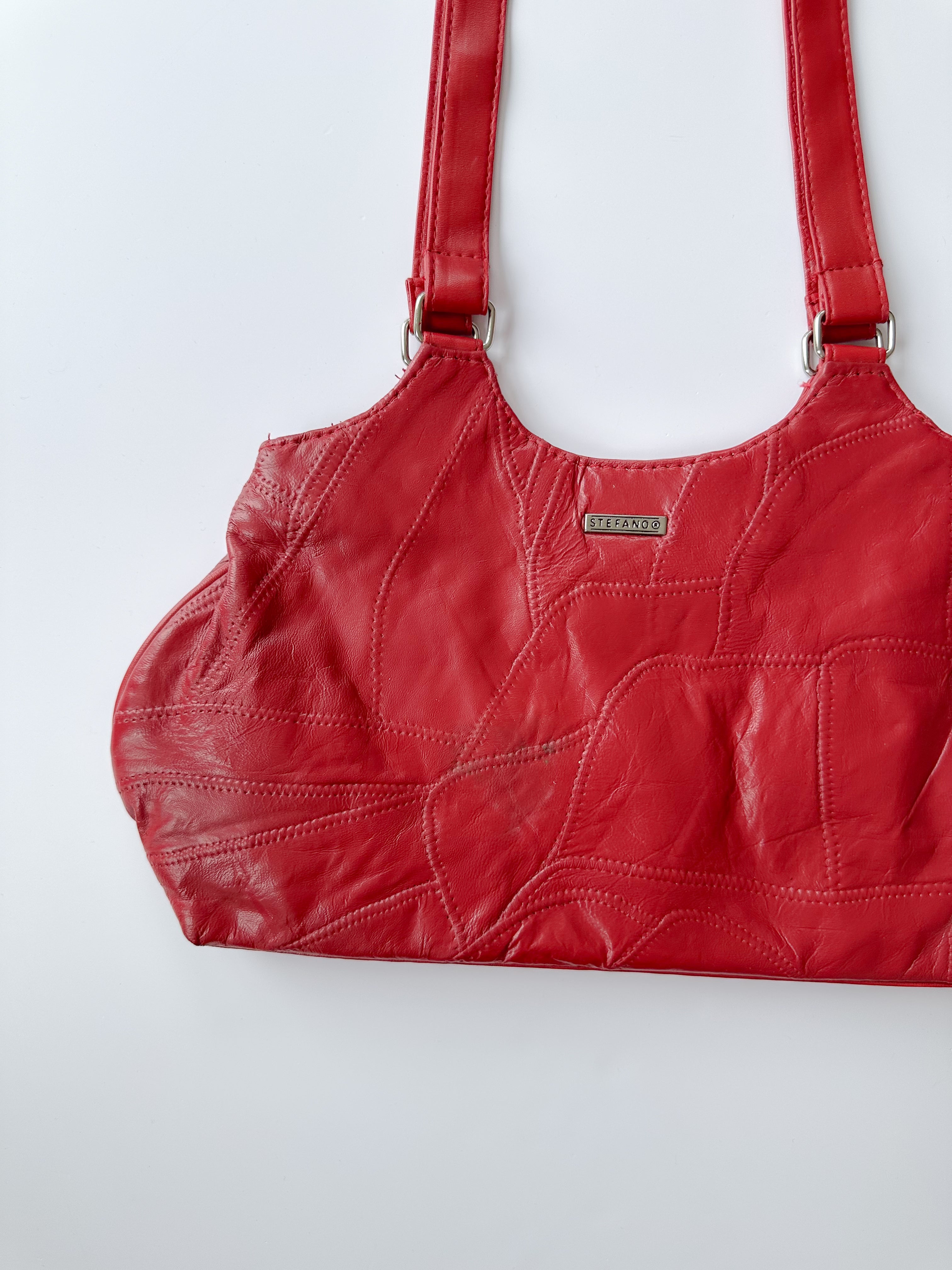 red hand bag / one size