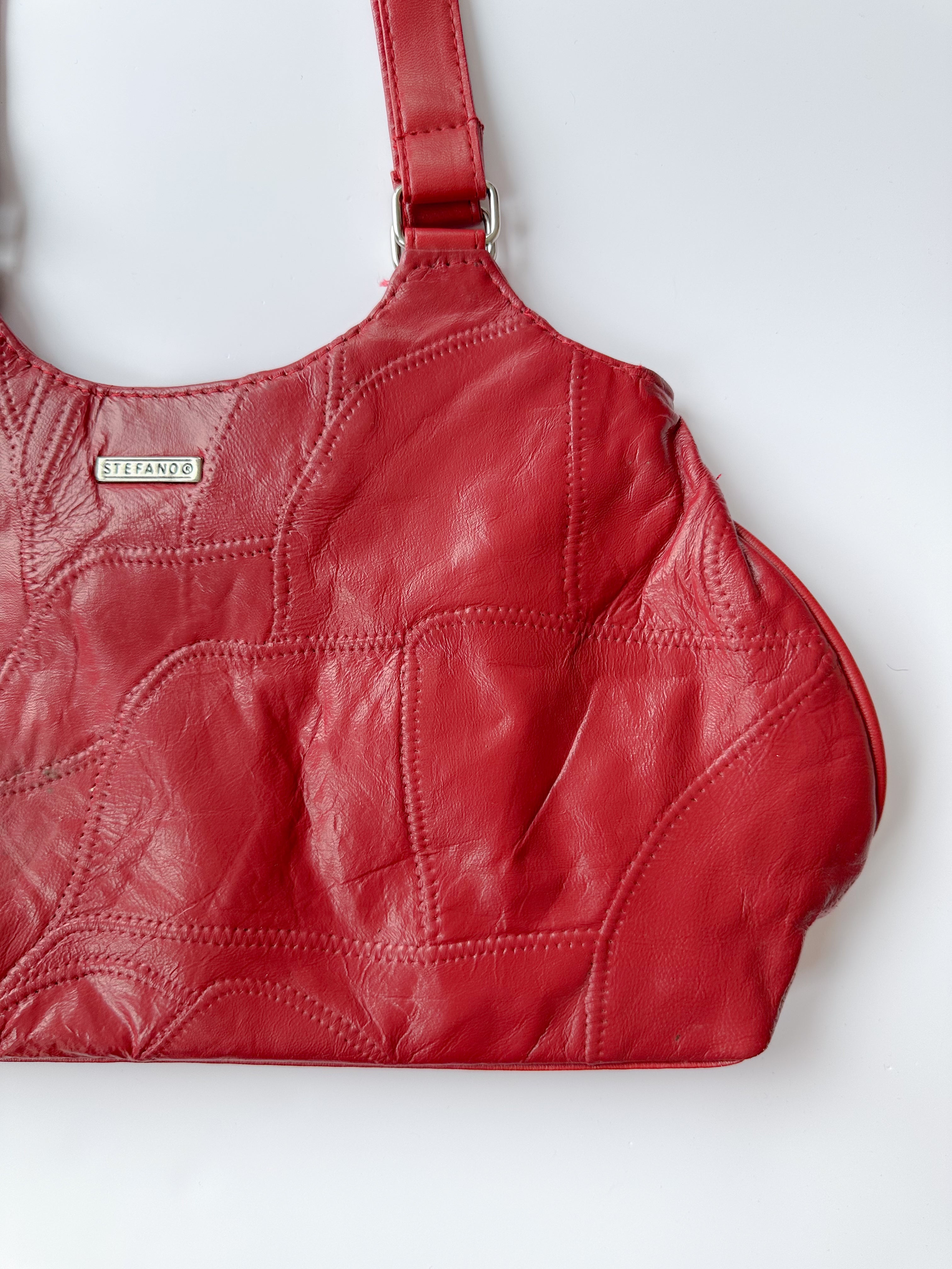 red hand bag / one size