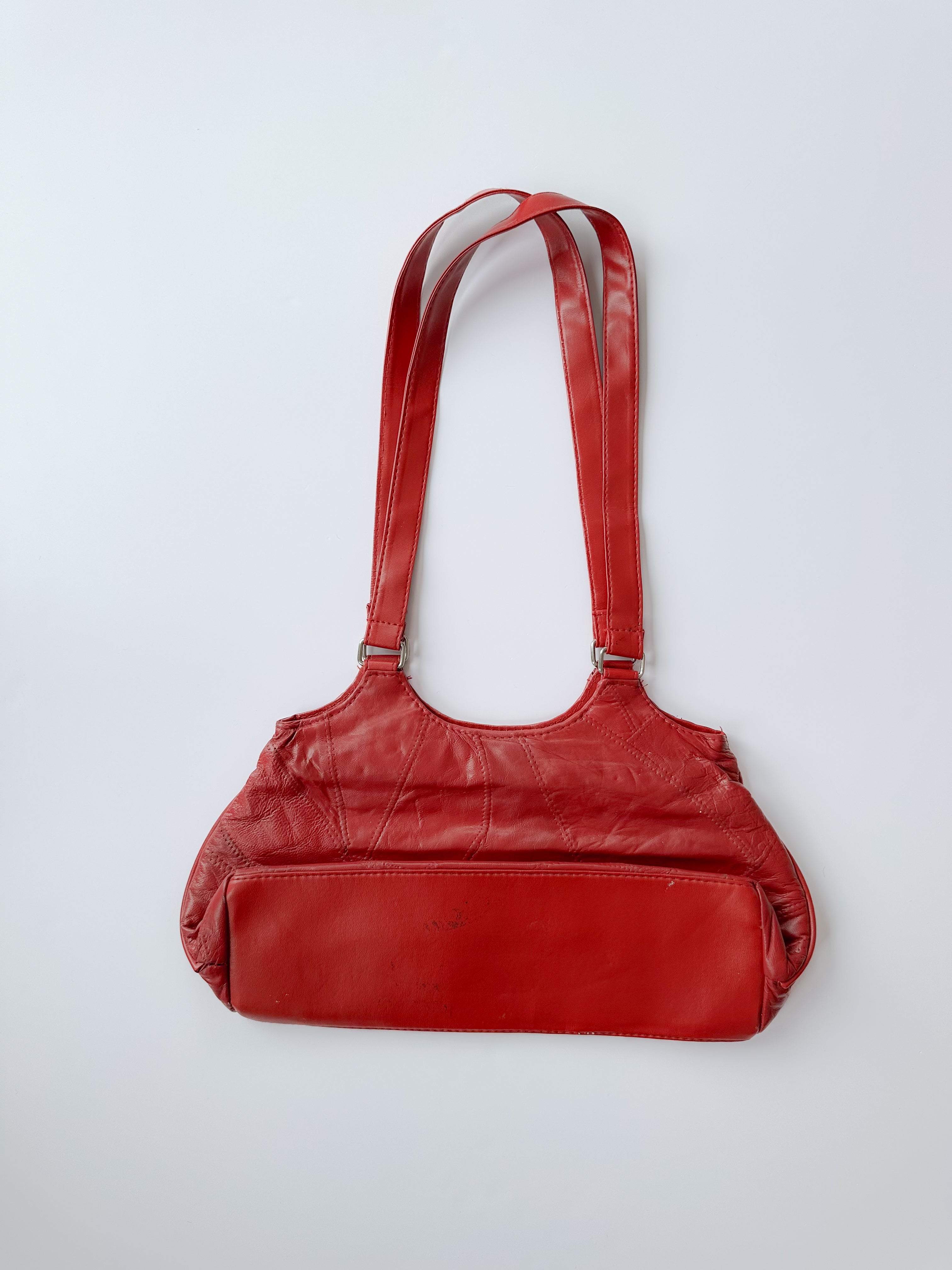red hand bag / one size