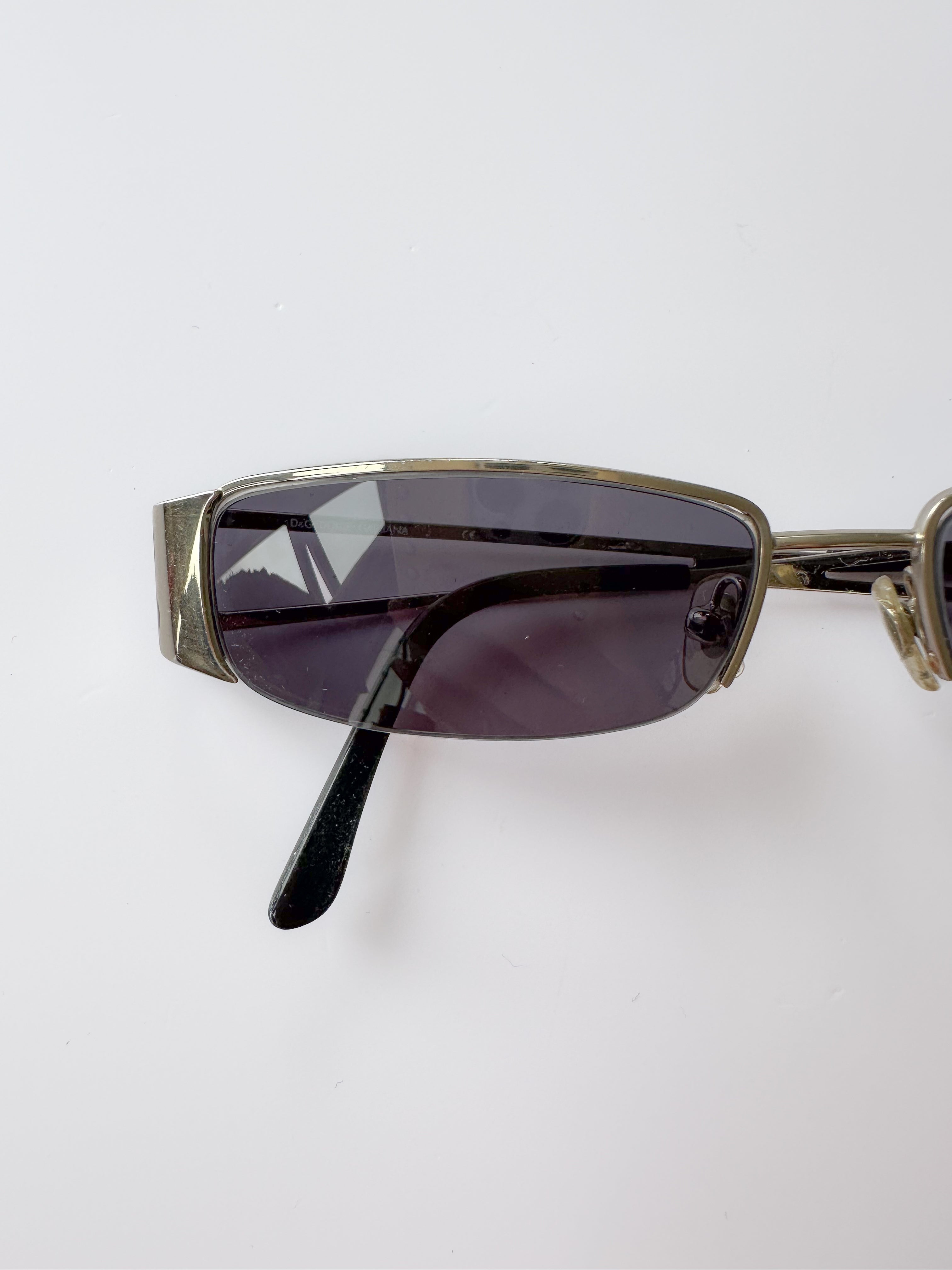 skinny sunglasses / one size