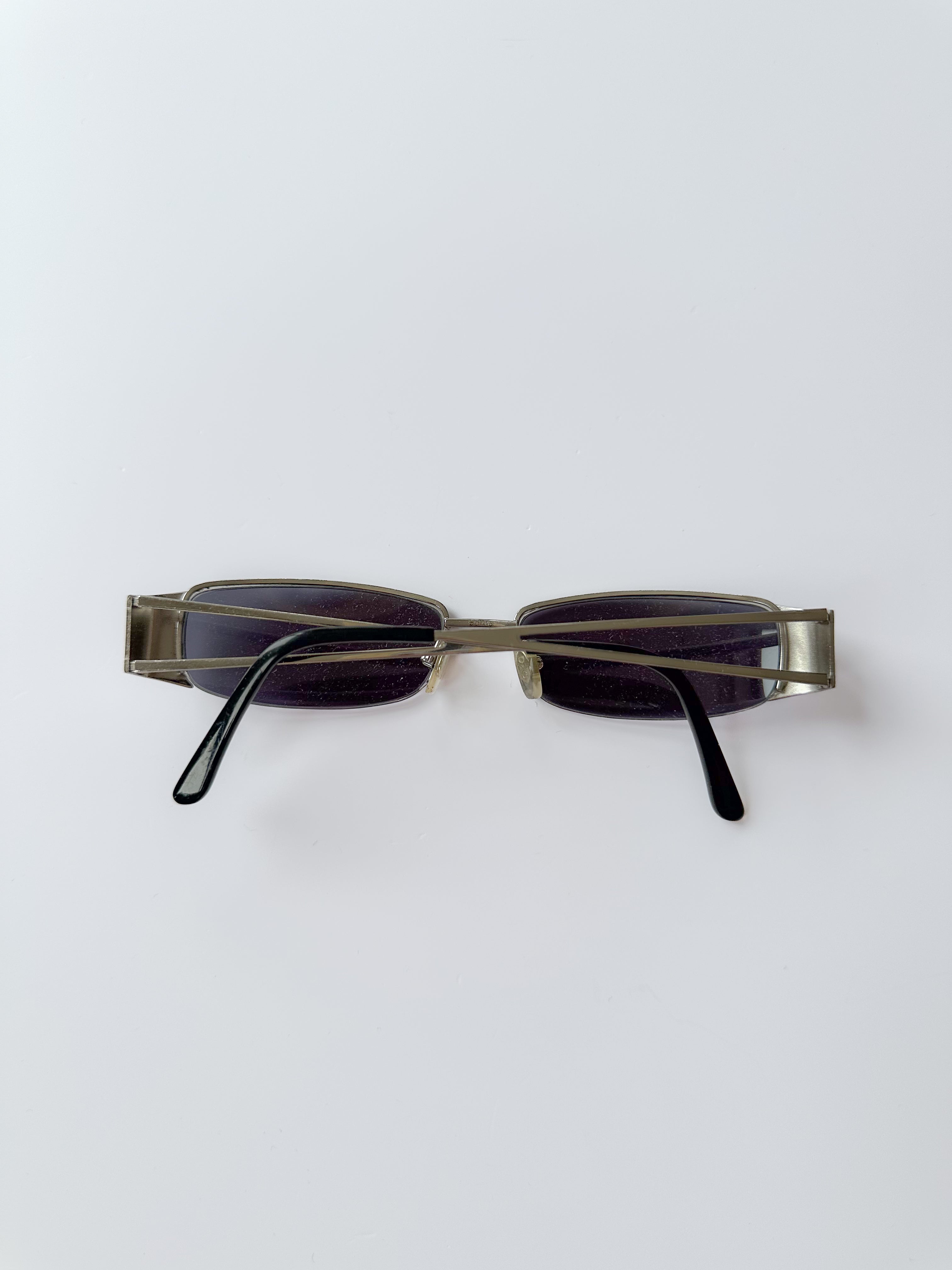 skinny sunglasses / one size