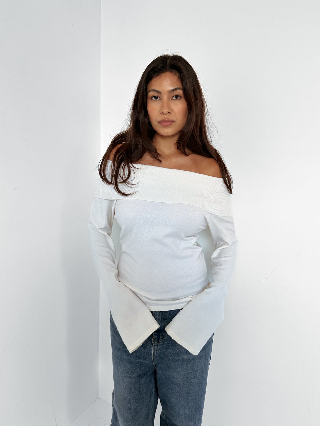off shoulder knit — size s/m