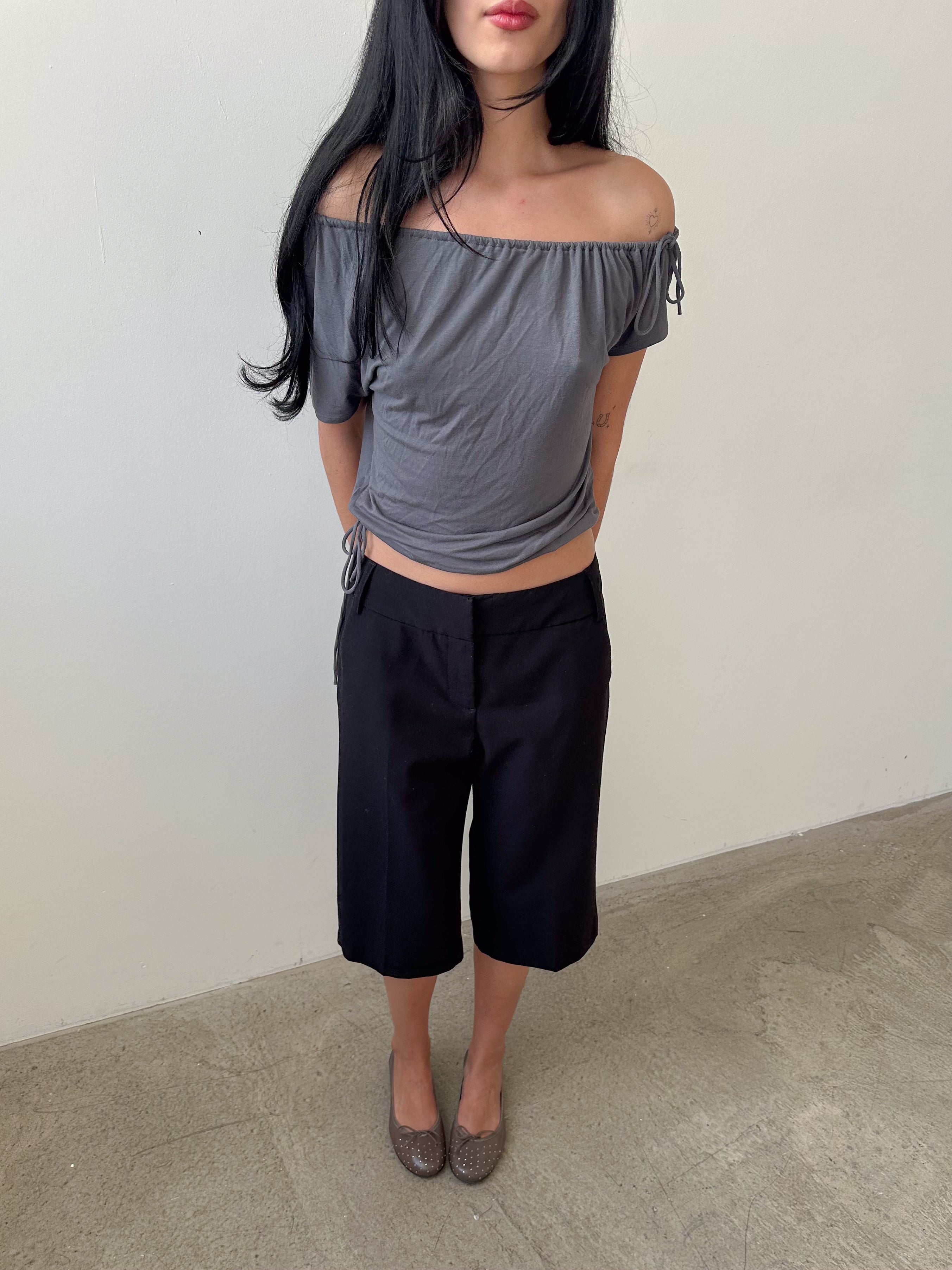 low rise shorts / size s