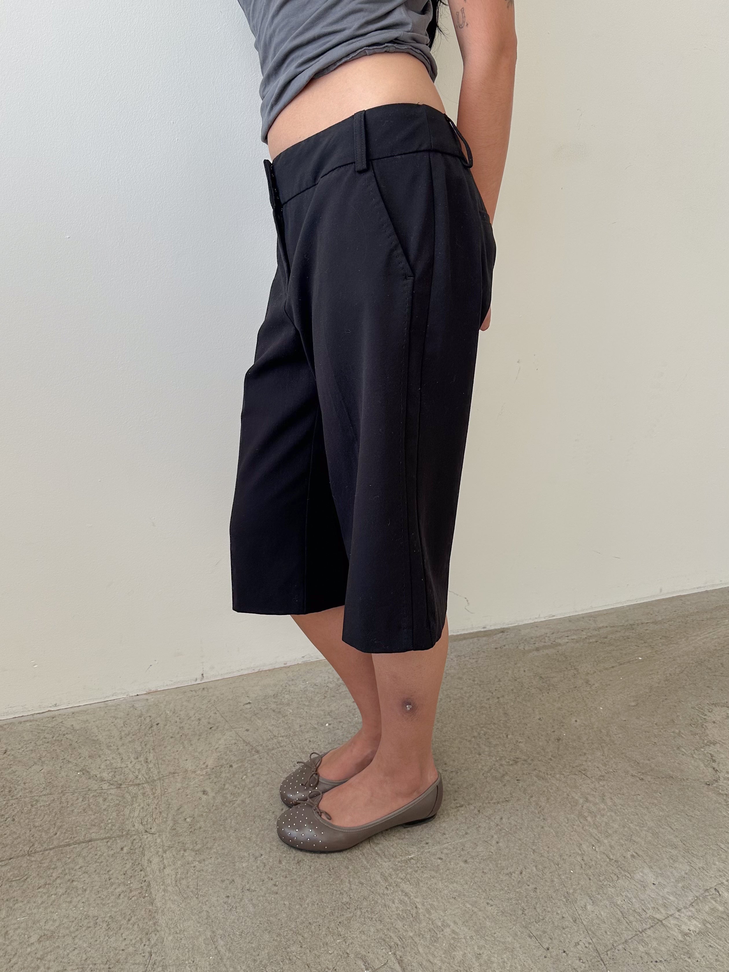 low rise shorts / size s