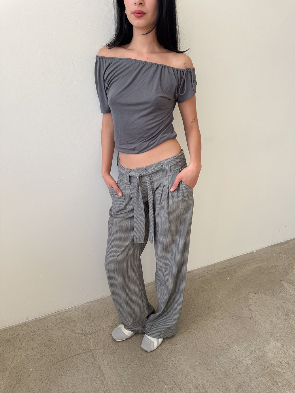 low rise pinstripe trousers / size xs