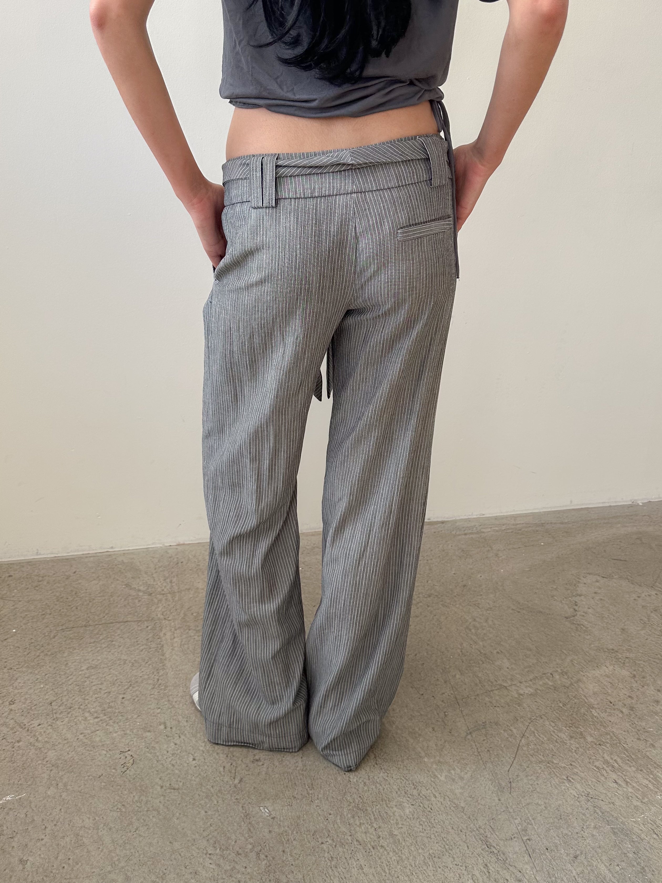 low rise pinstripe trousers / size xs