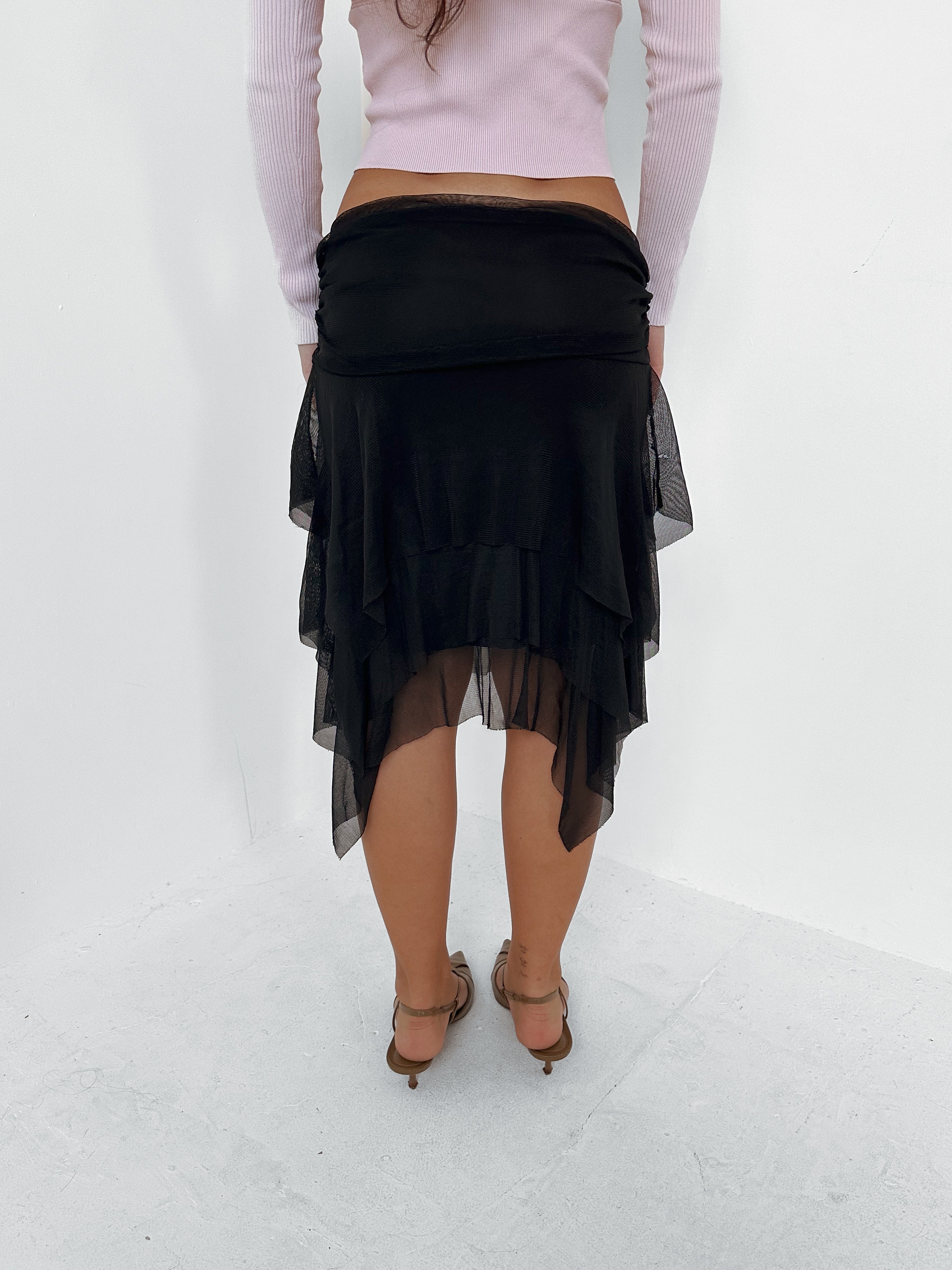 asymmetric skirt — size xs/s