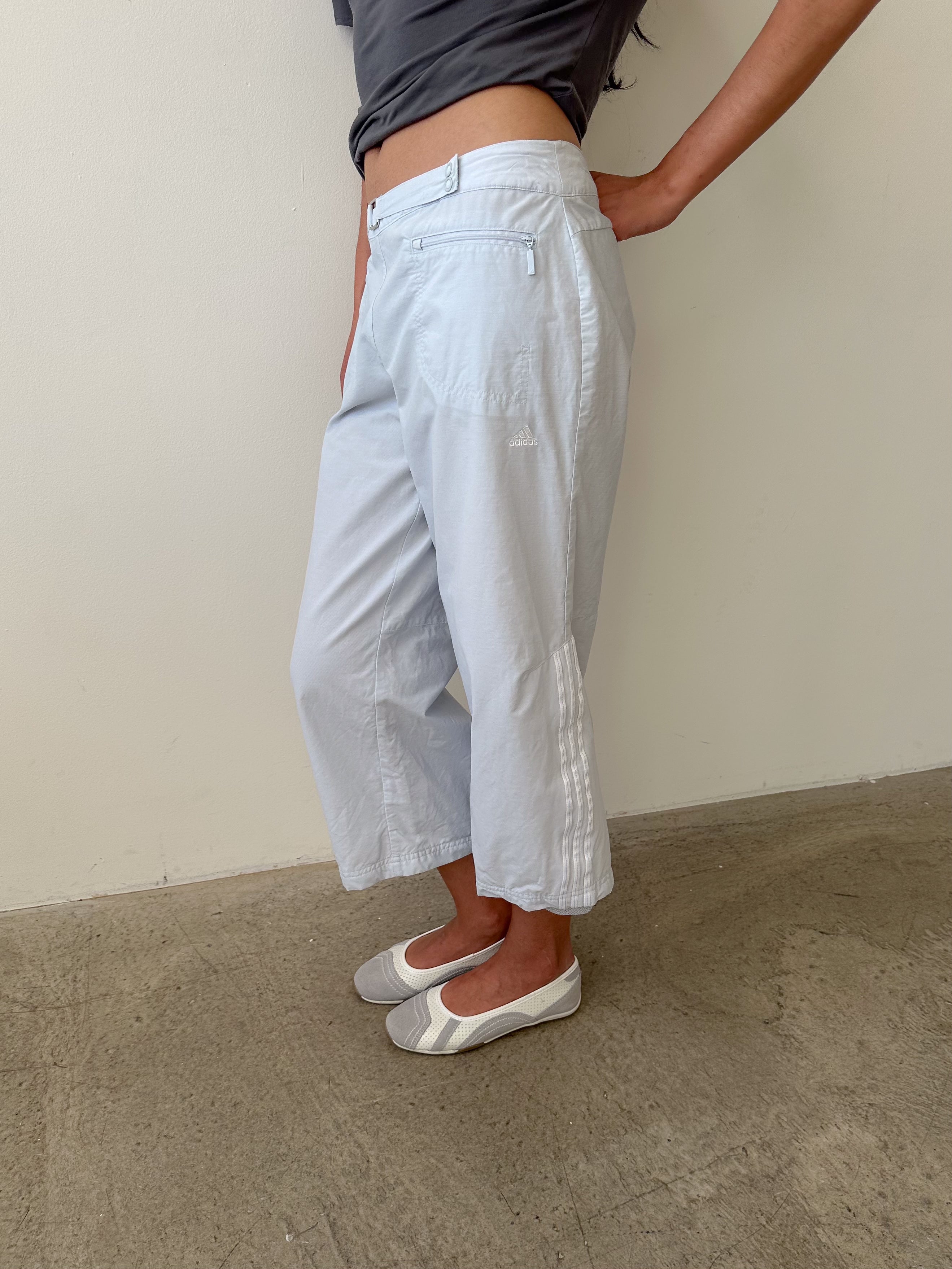 adidas capri pants / size s-m