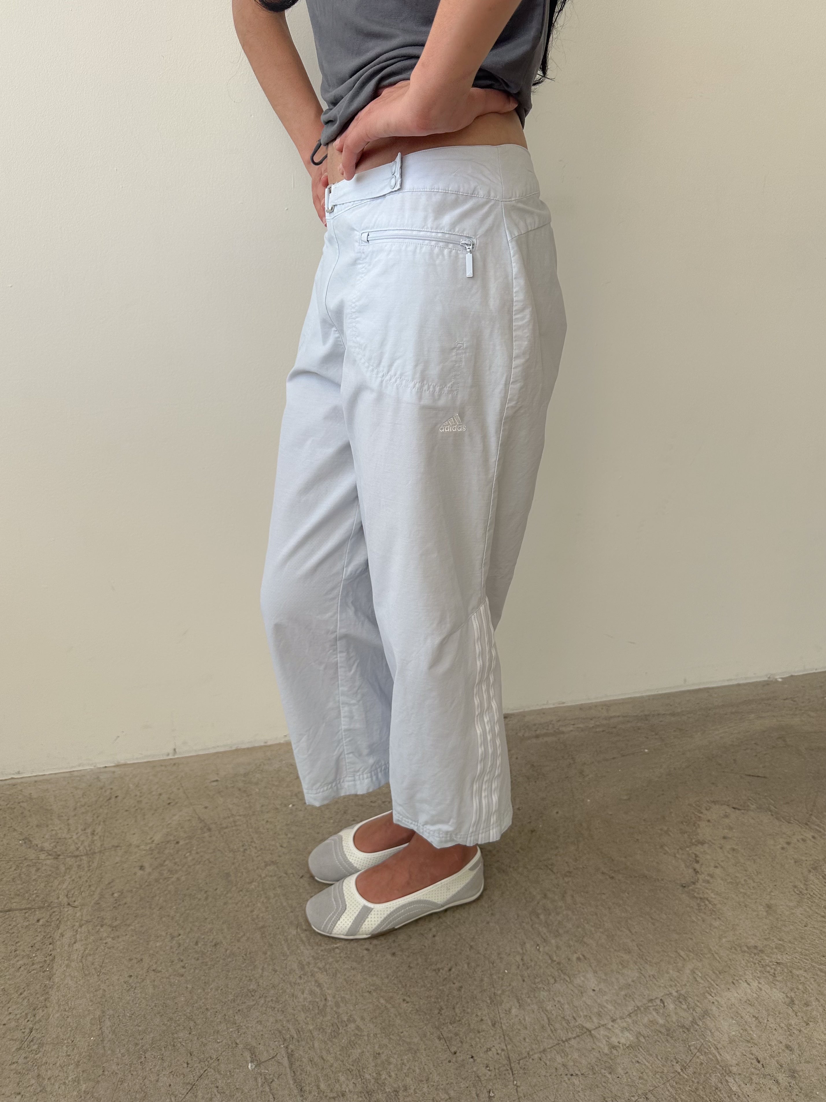 adidas capri pants / size s-m