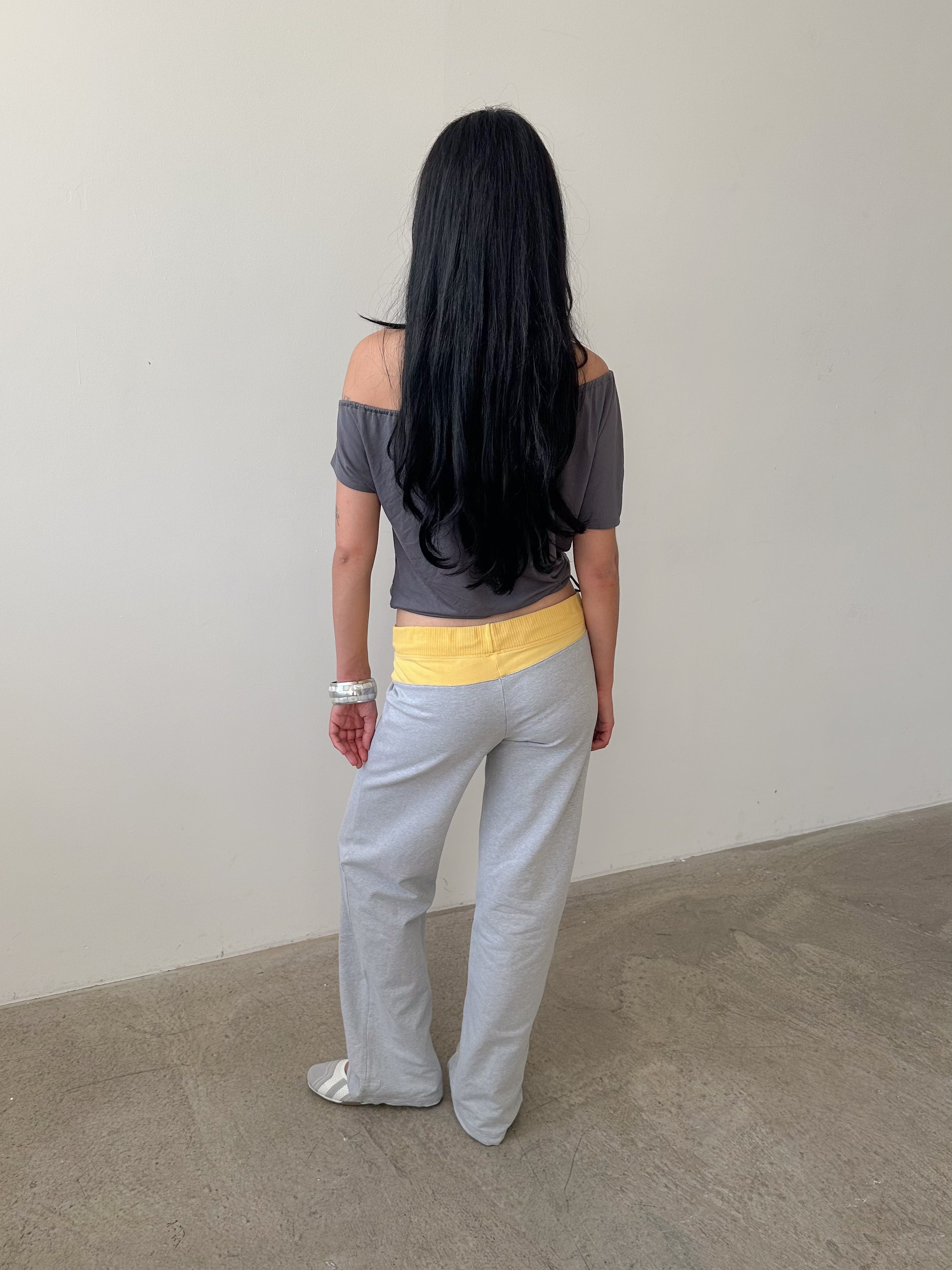 nike yoga pants / size s