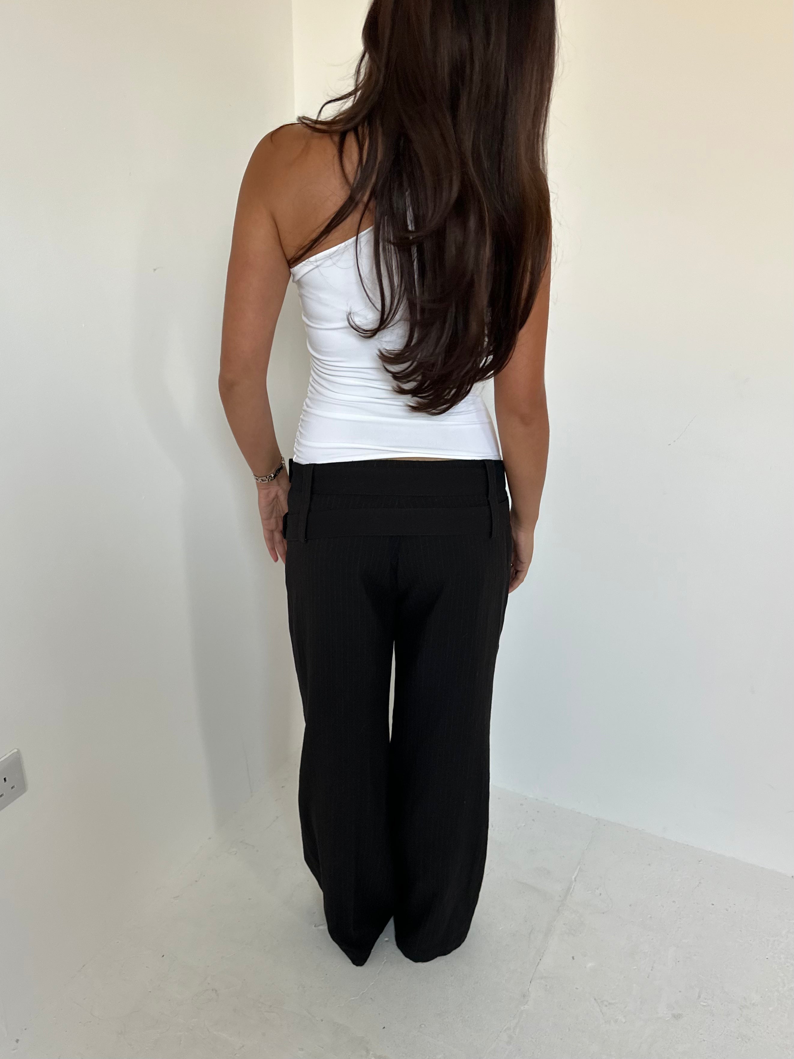 wide leg trousers — size m