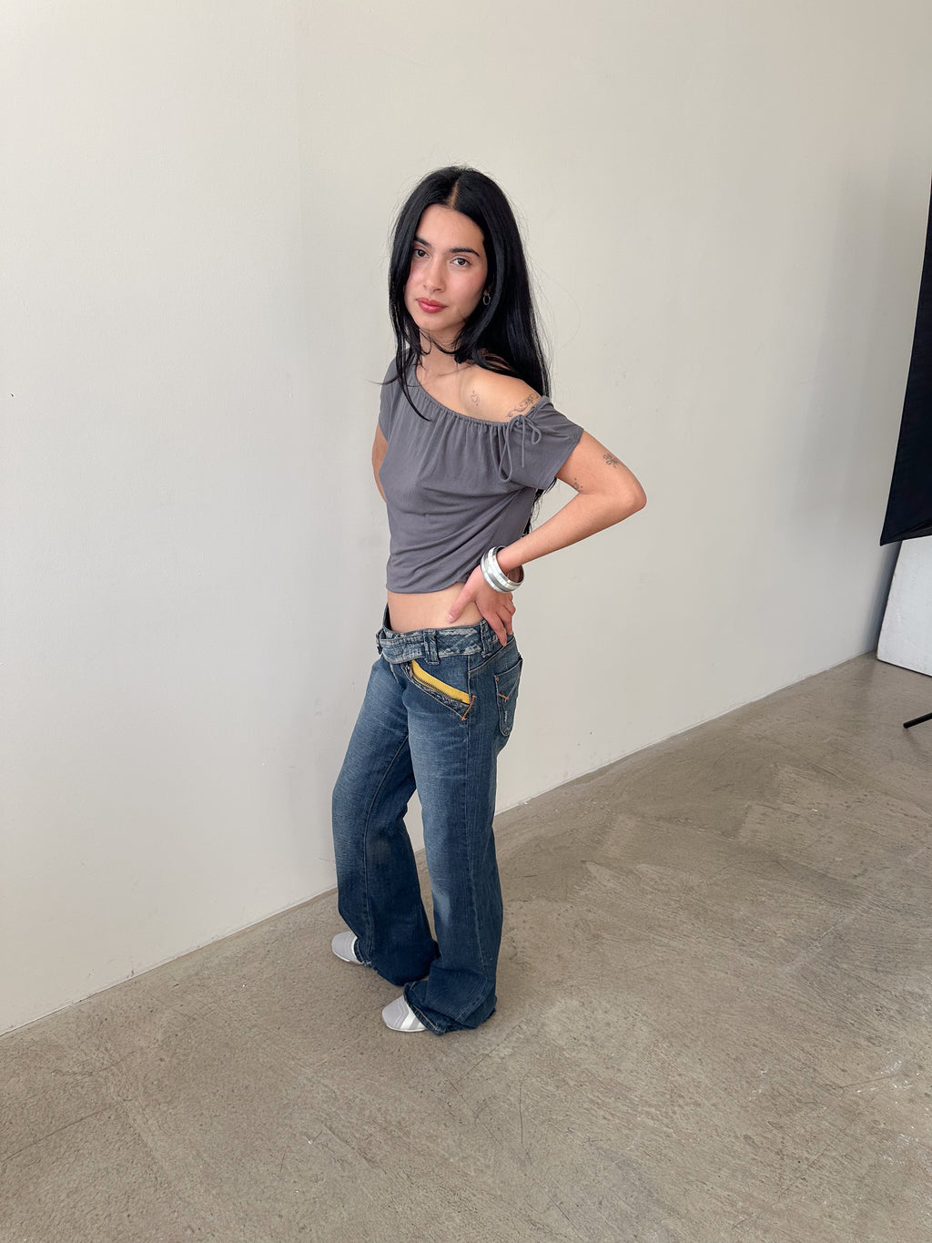 low rise jeans / size m-l