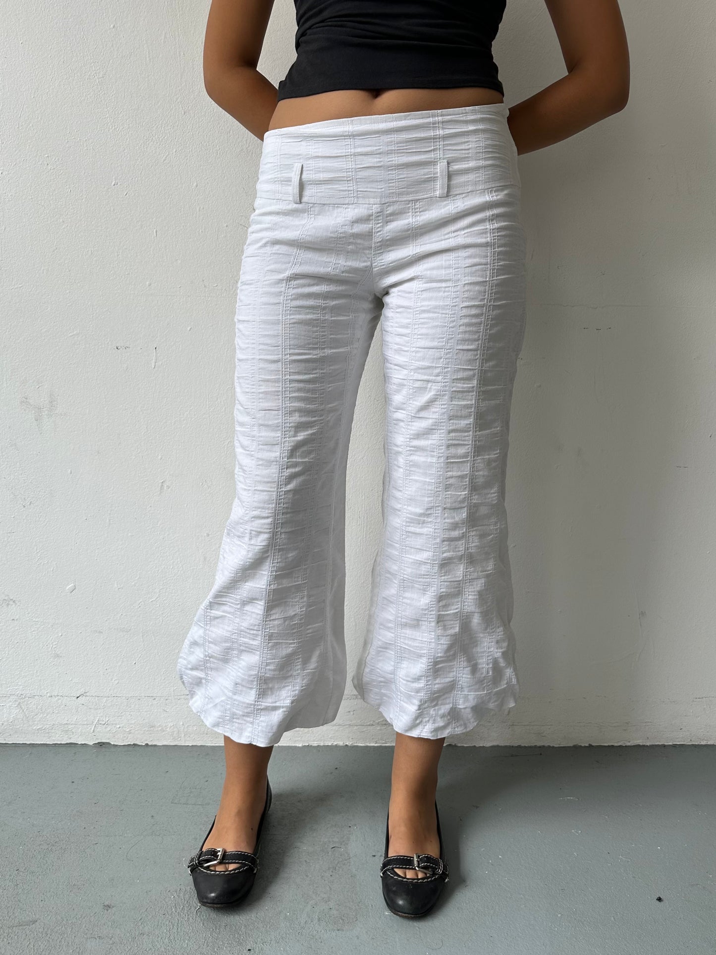 90's White Trousers ∙ SIZE S/M