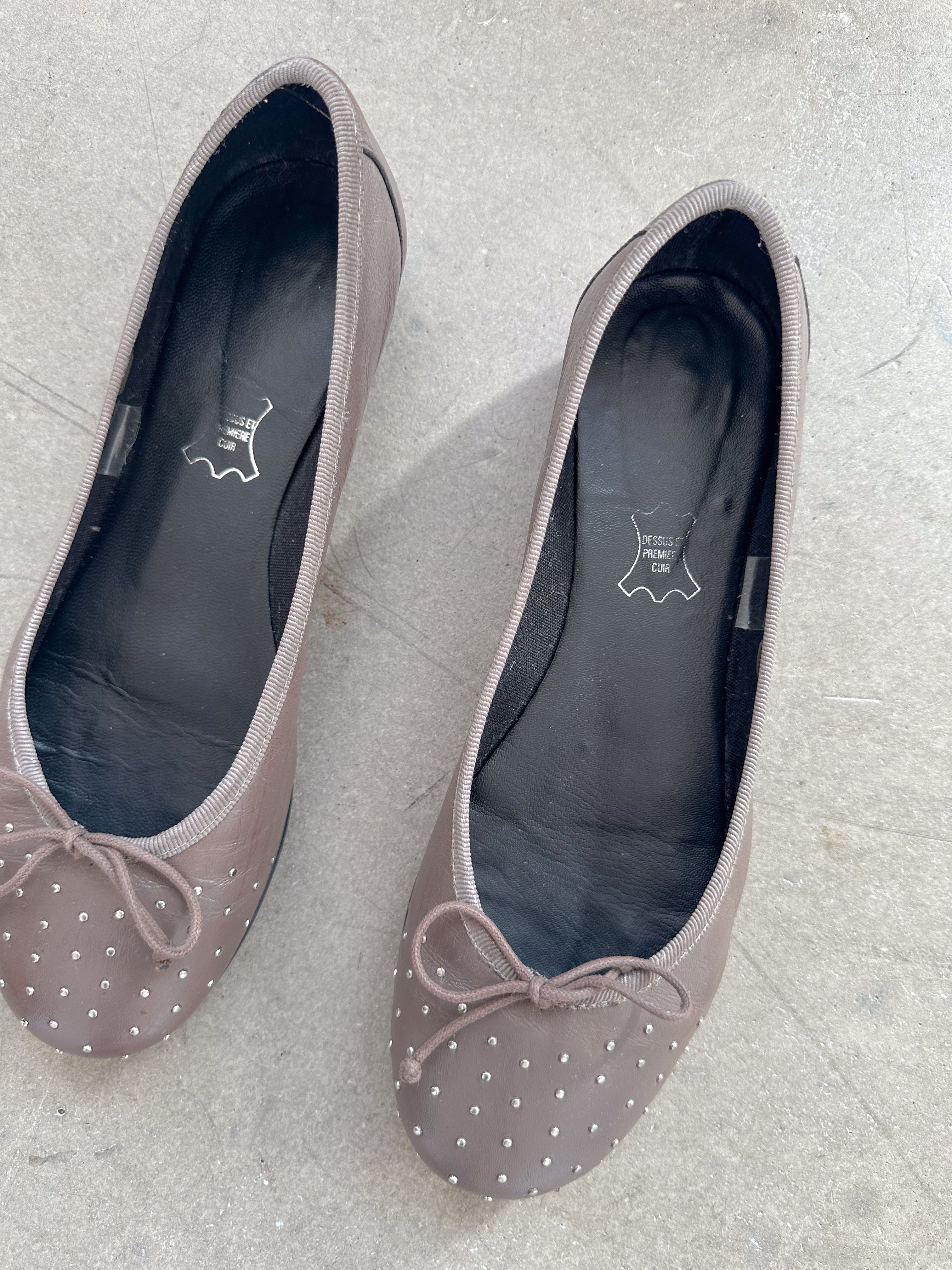 studded ballet flats / uk size 5