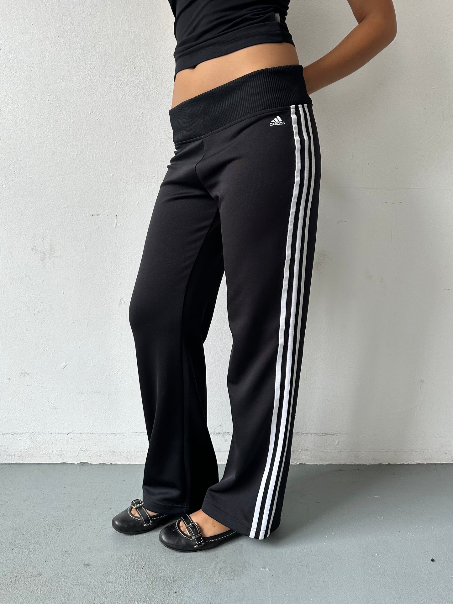 Vtg Adidas Track Pants ∙ SIZE M