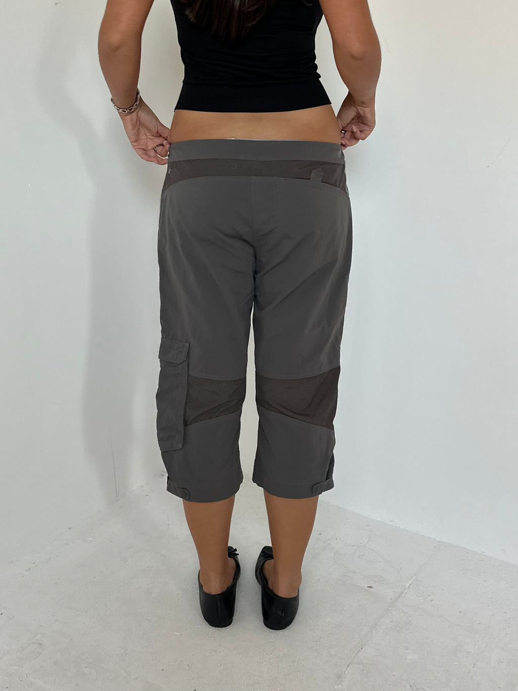 adidas capri pants — size s