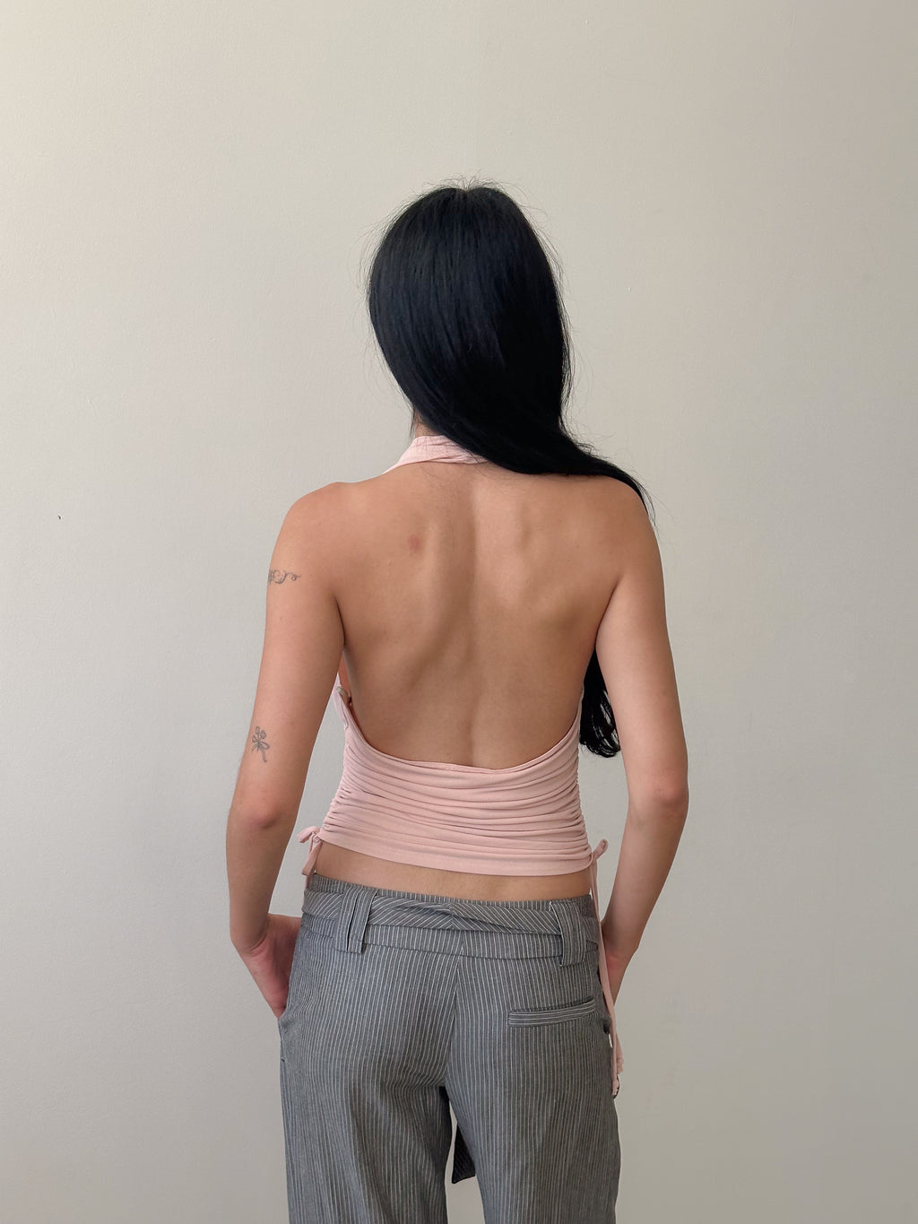slinky halter neck top / size m