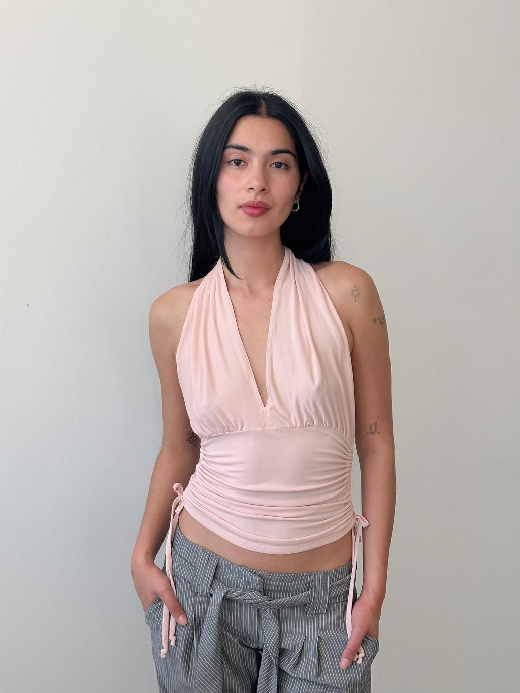 slinky halter neck top / size m