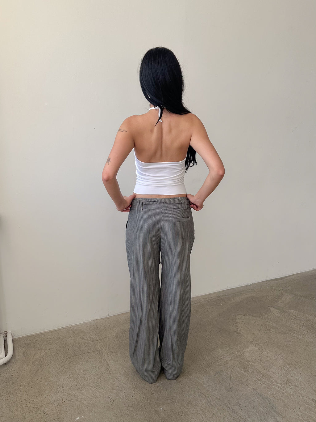 halter neck top / size xs