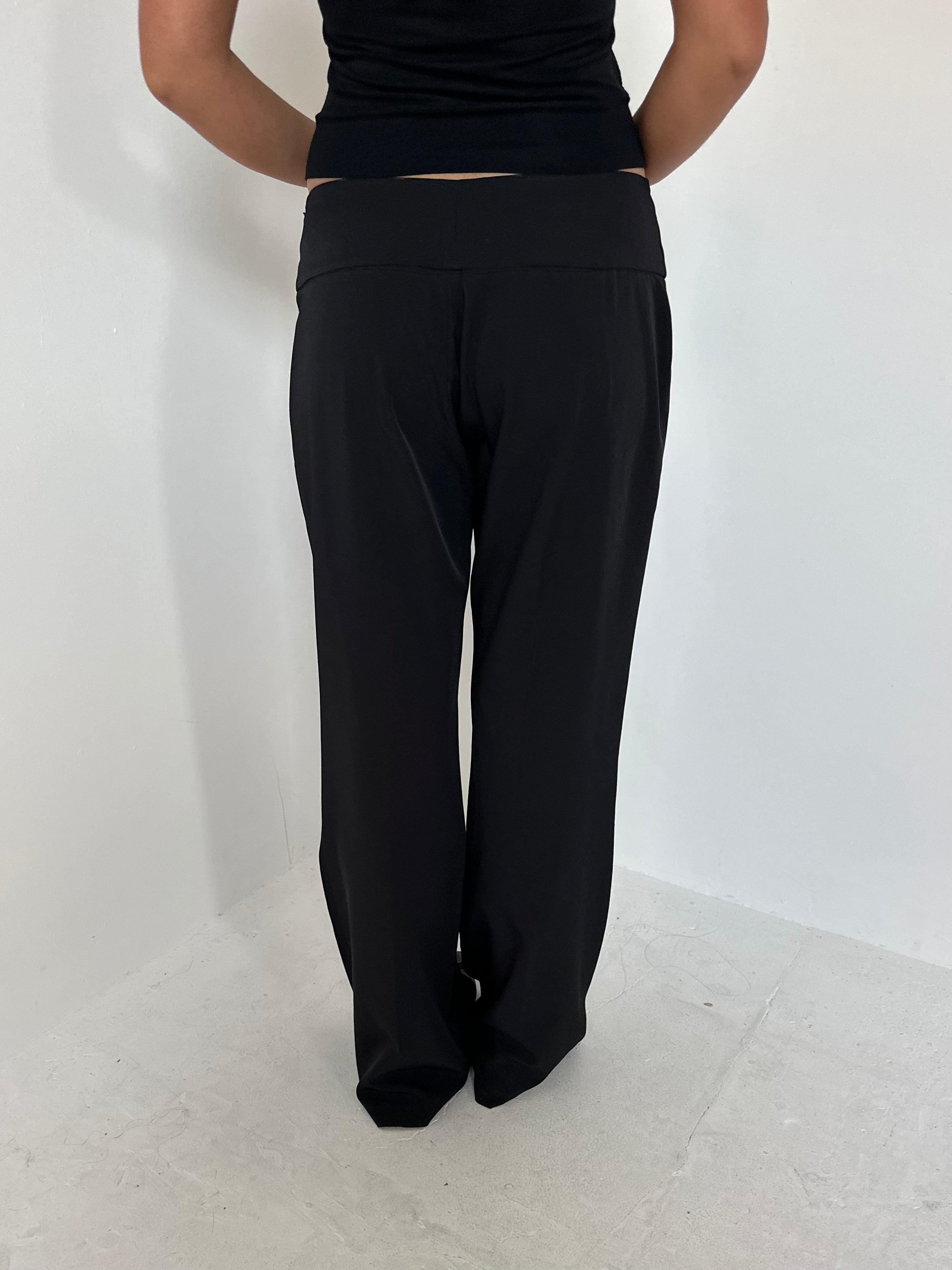 low-rise buckle trousers — size s/m