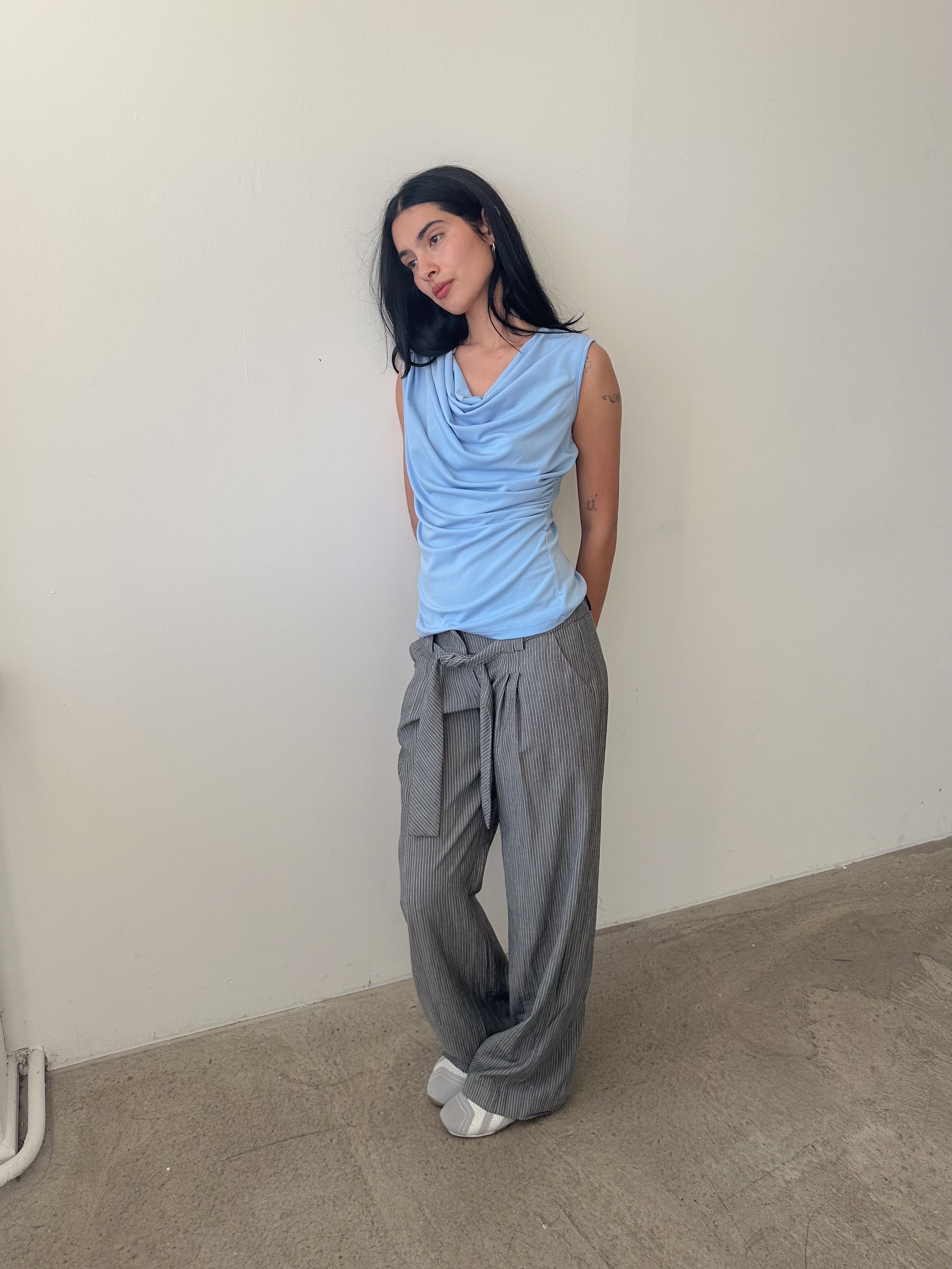 draped tank top / size m-l