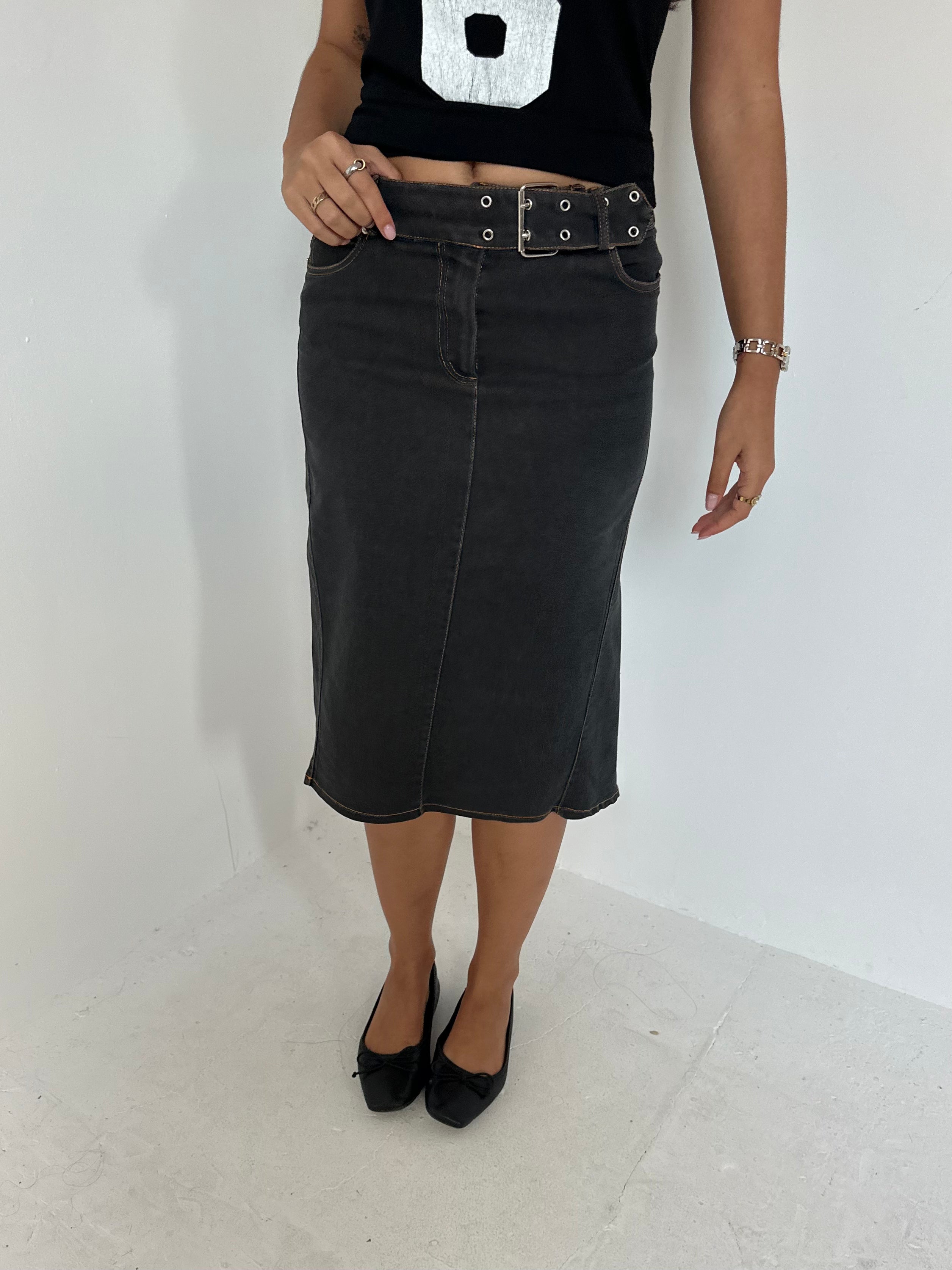 denim midi skirt — size xs/s