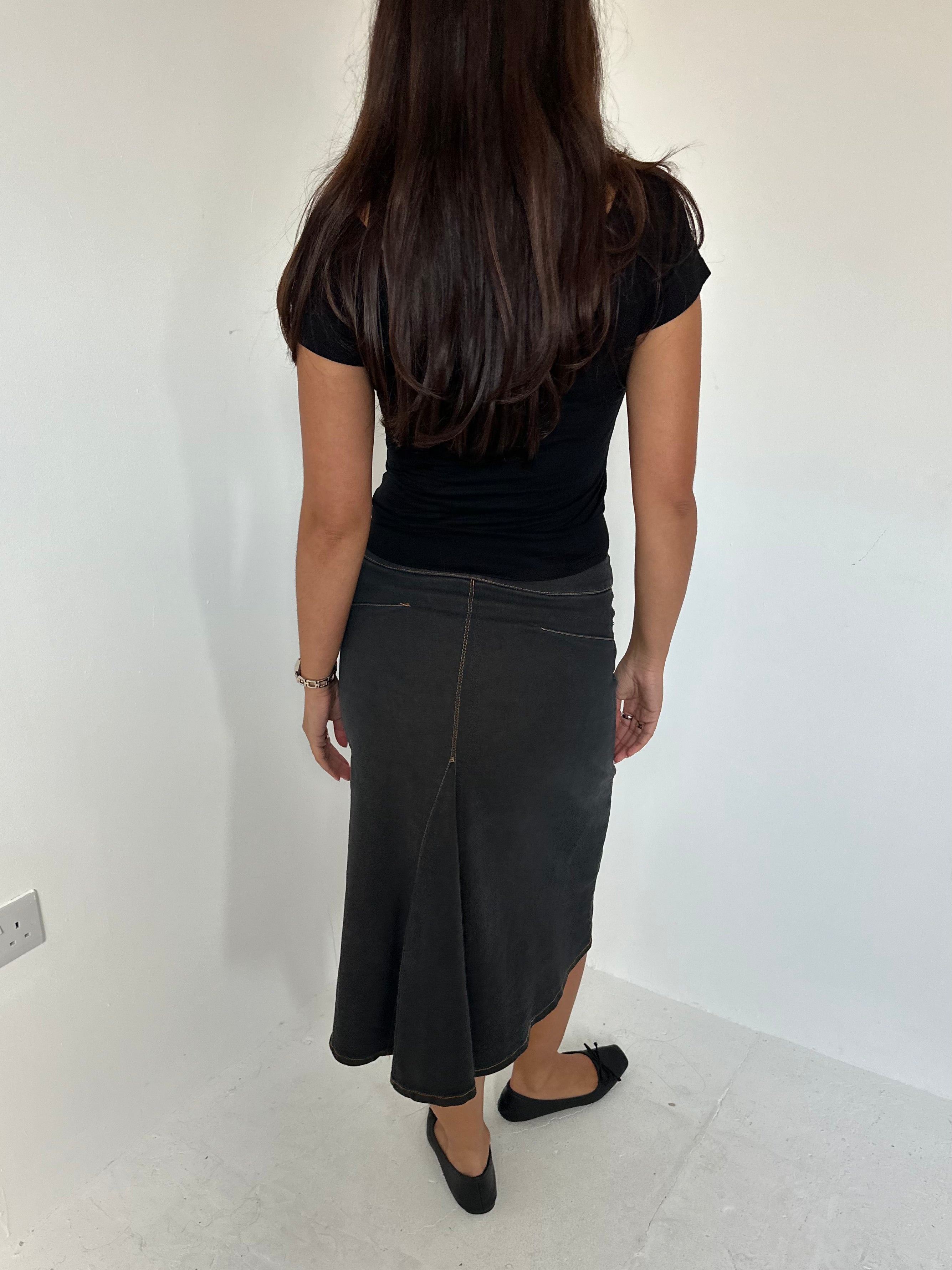 denim midi skirt — size xs/s