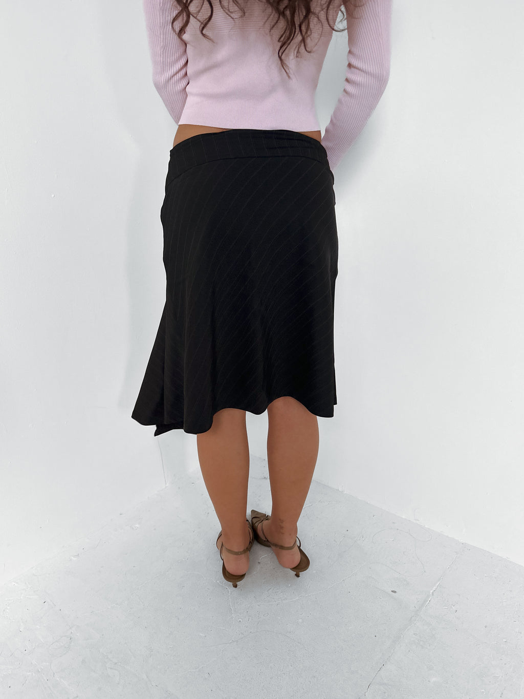 asymmetric pinstripe skirt — size xs/s