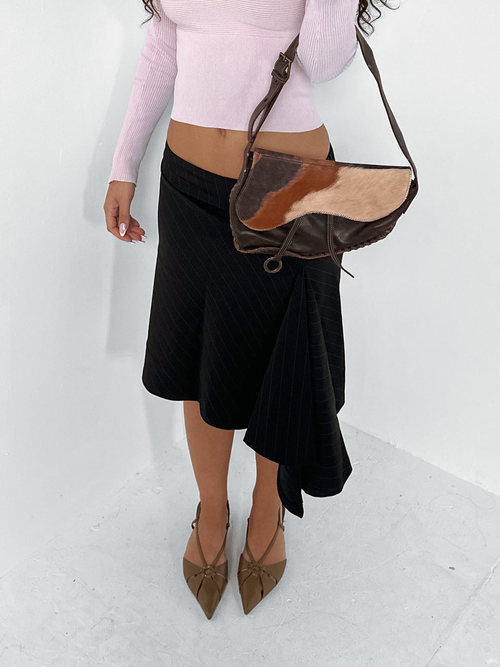 cow hide hand bag — one size