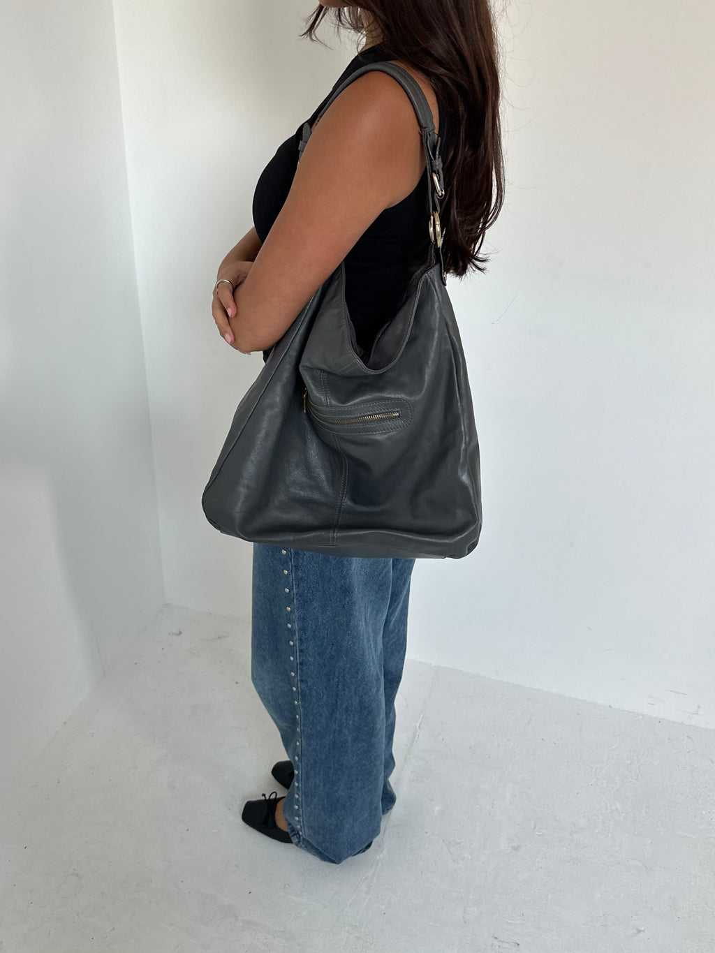slouchy leather bag — one size