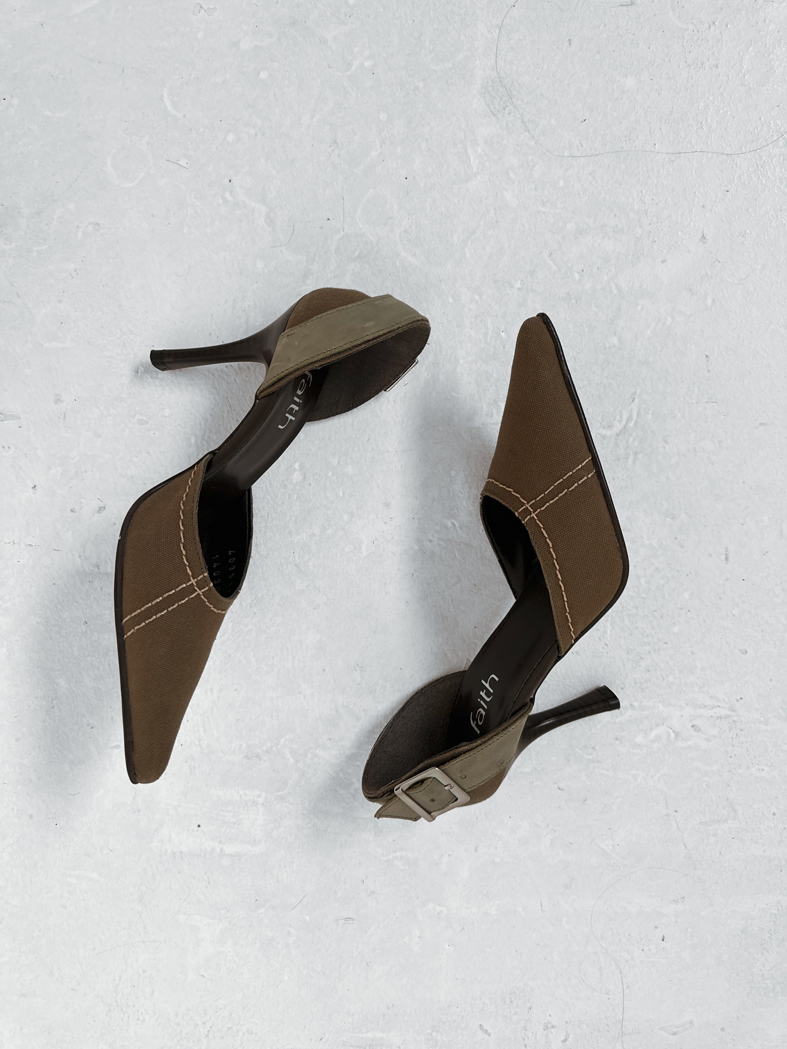pointed heels — size 5