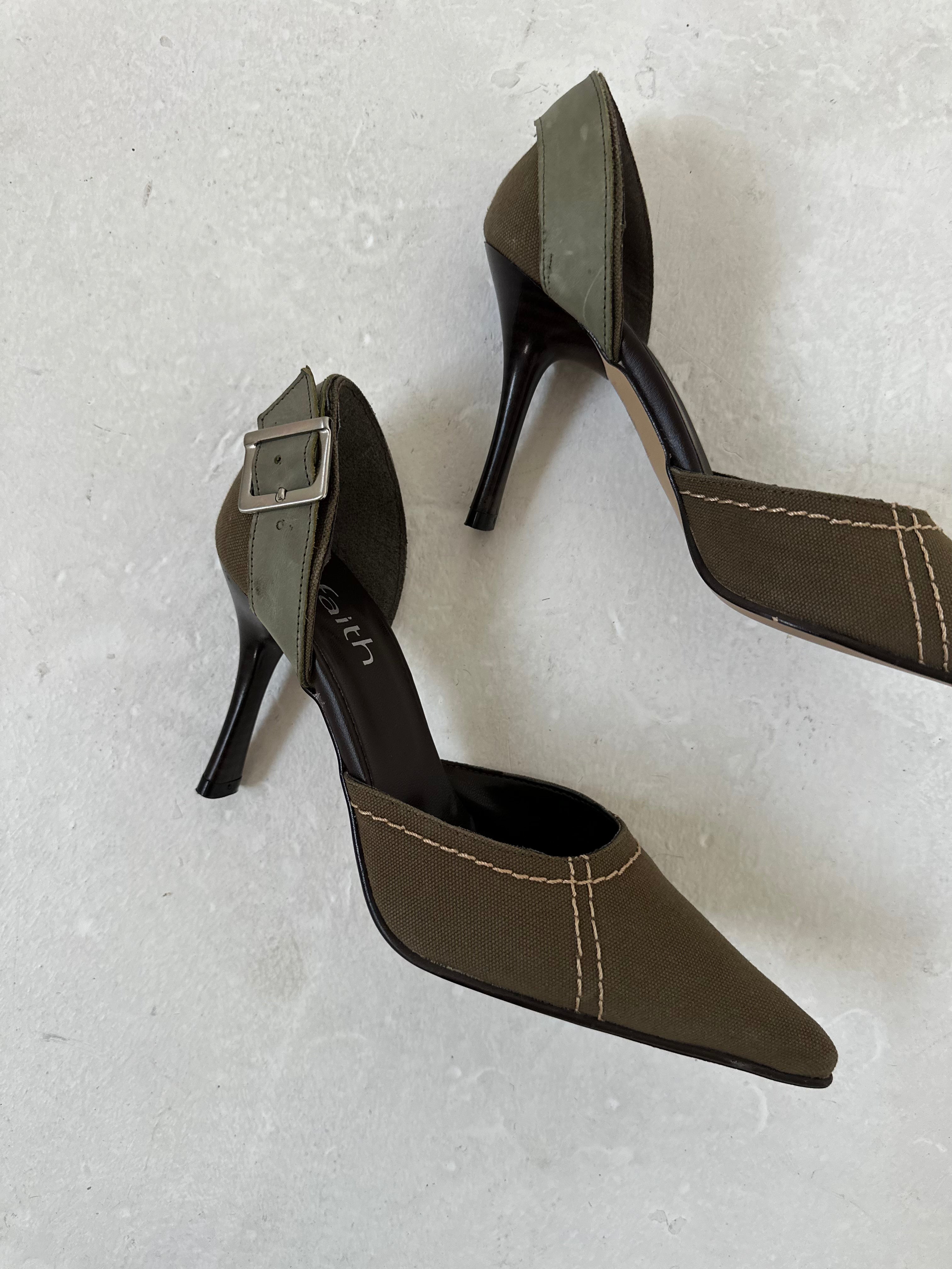 pointed heels — size 5