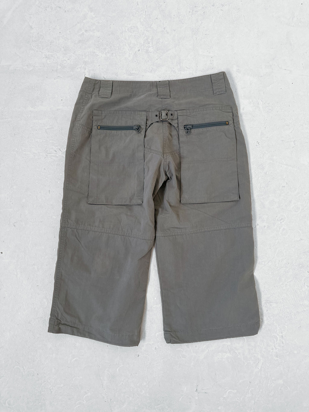 cargo capri pants — size xs