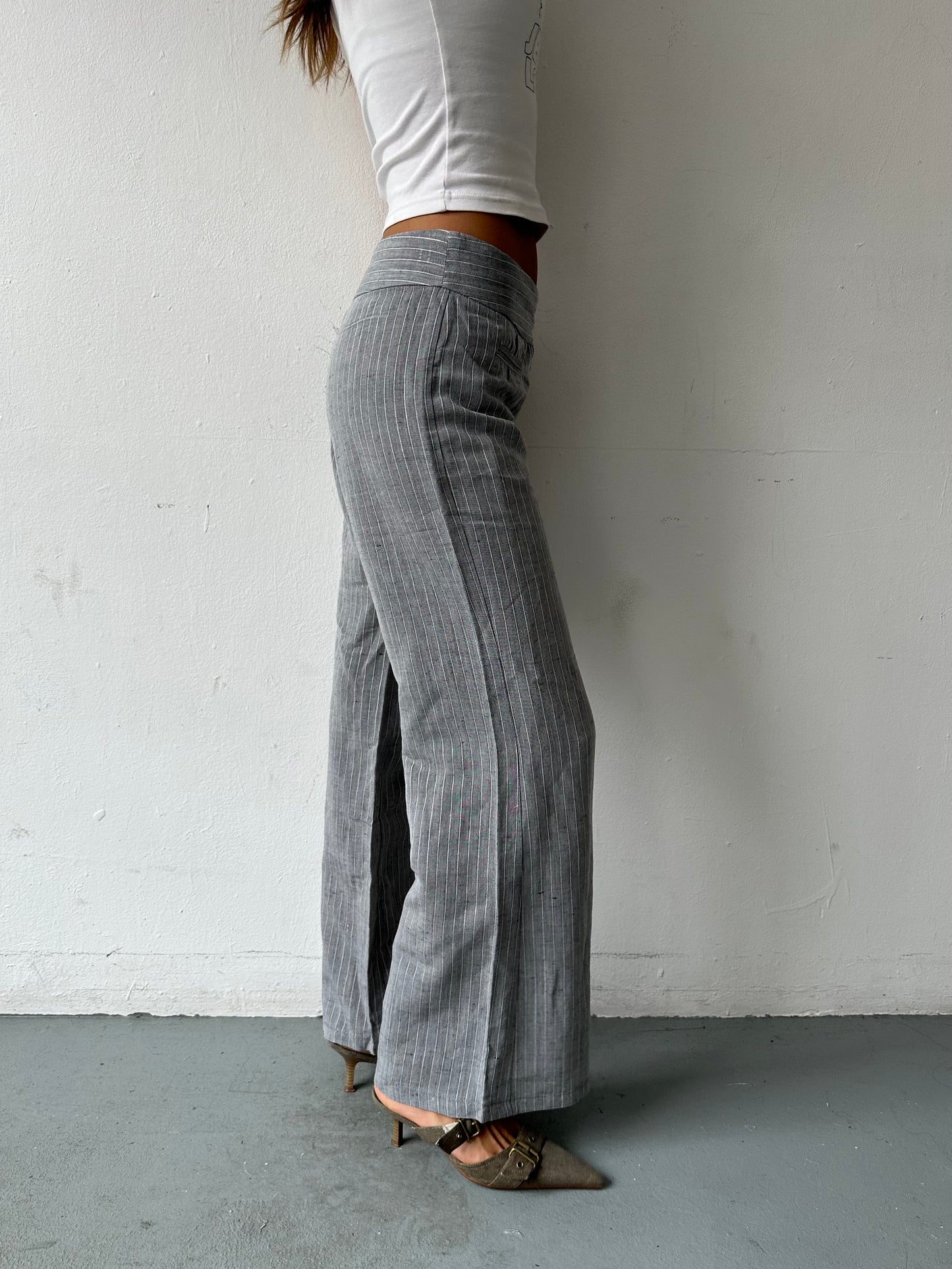 90's Pinstripe Trousers ∙ SIZE XS