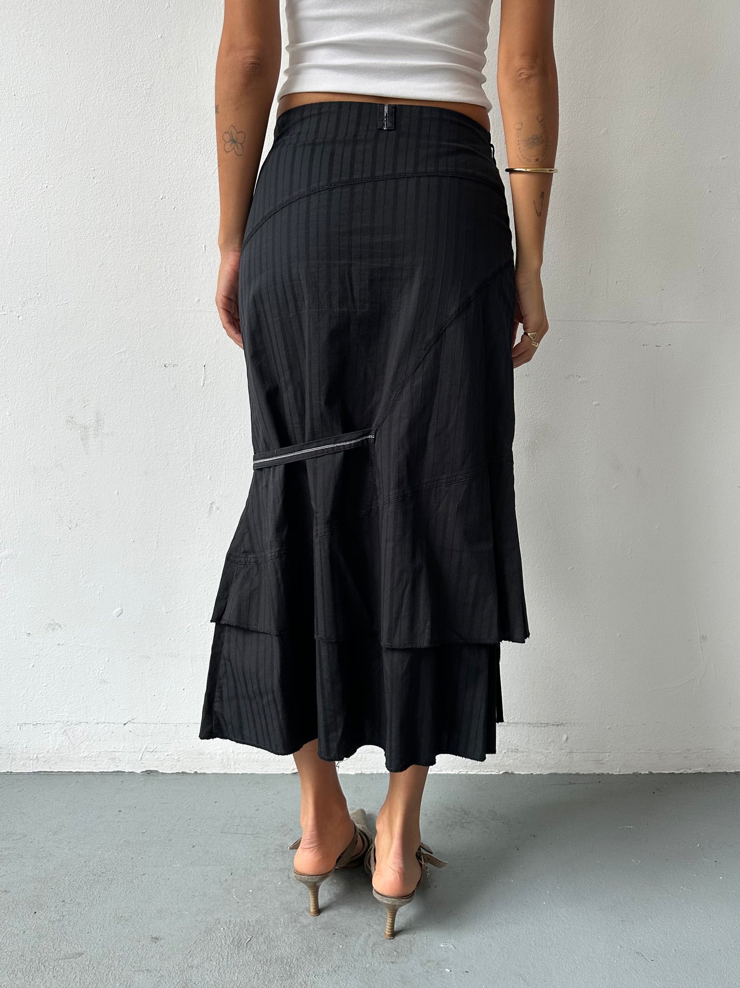 90's Asymmetric Skirt ∙ SIZE XS