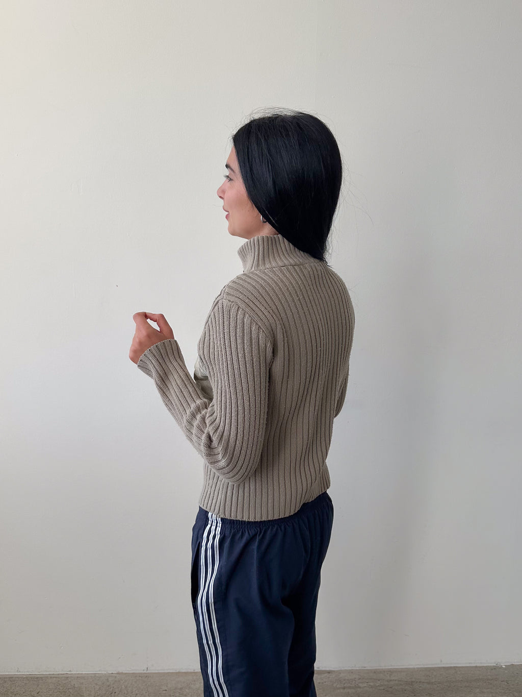 khaki zip jacket / size s