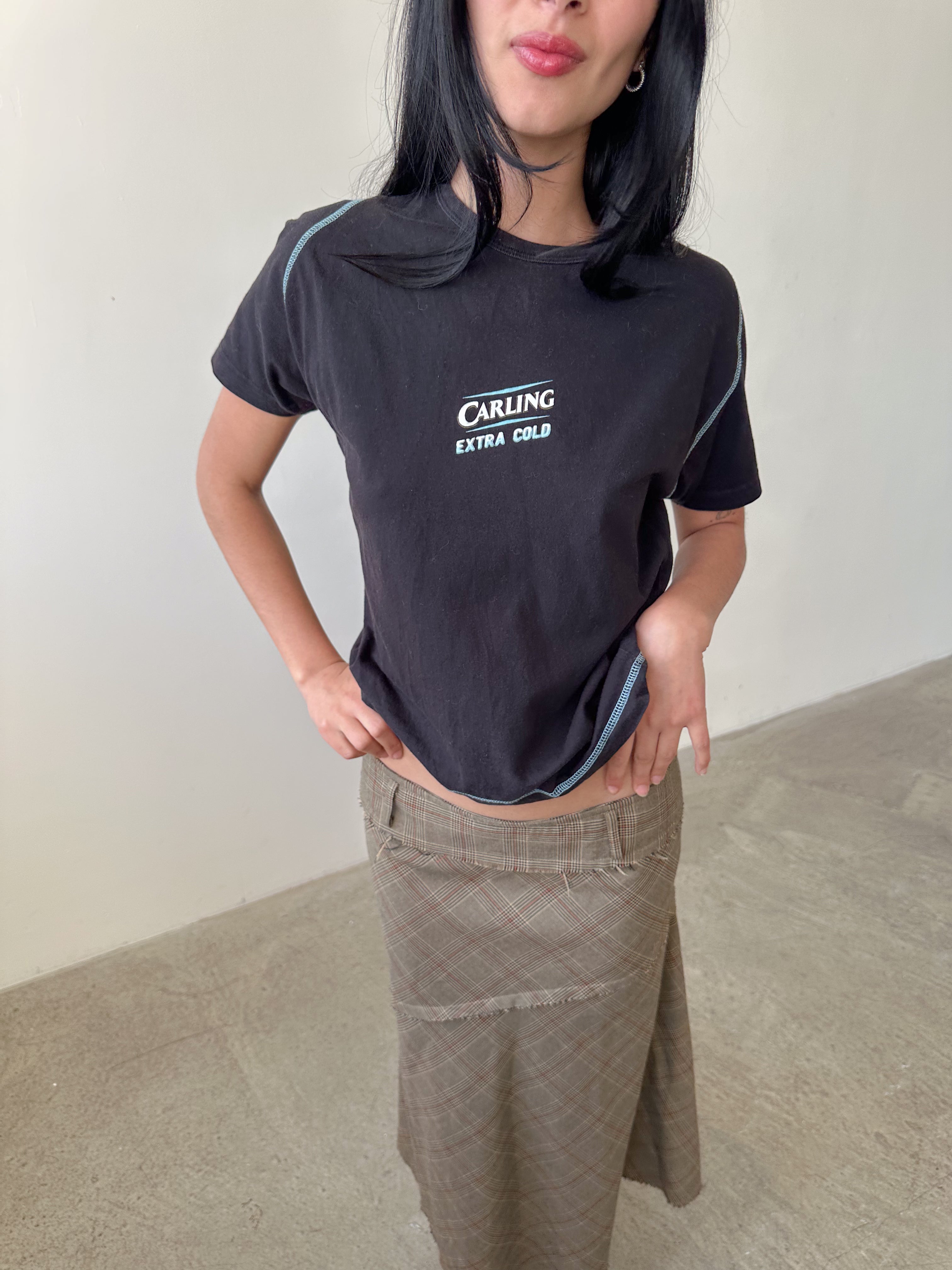 carling graphic tee / size m