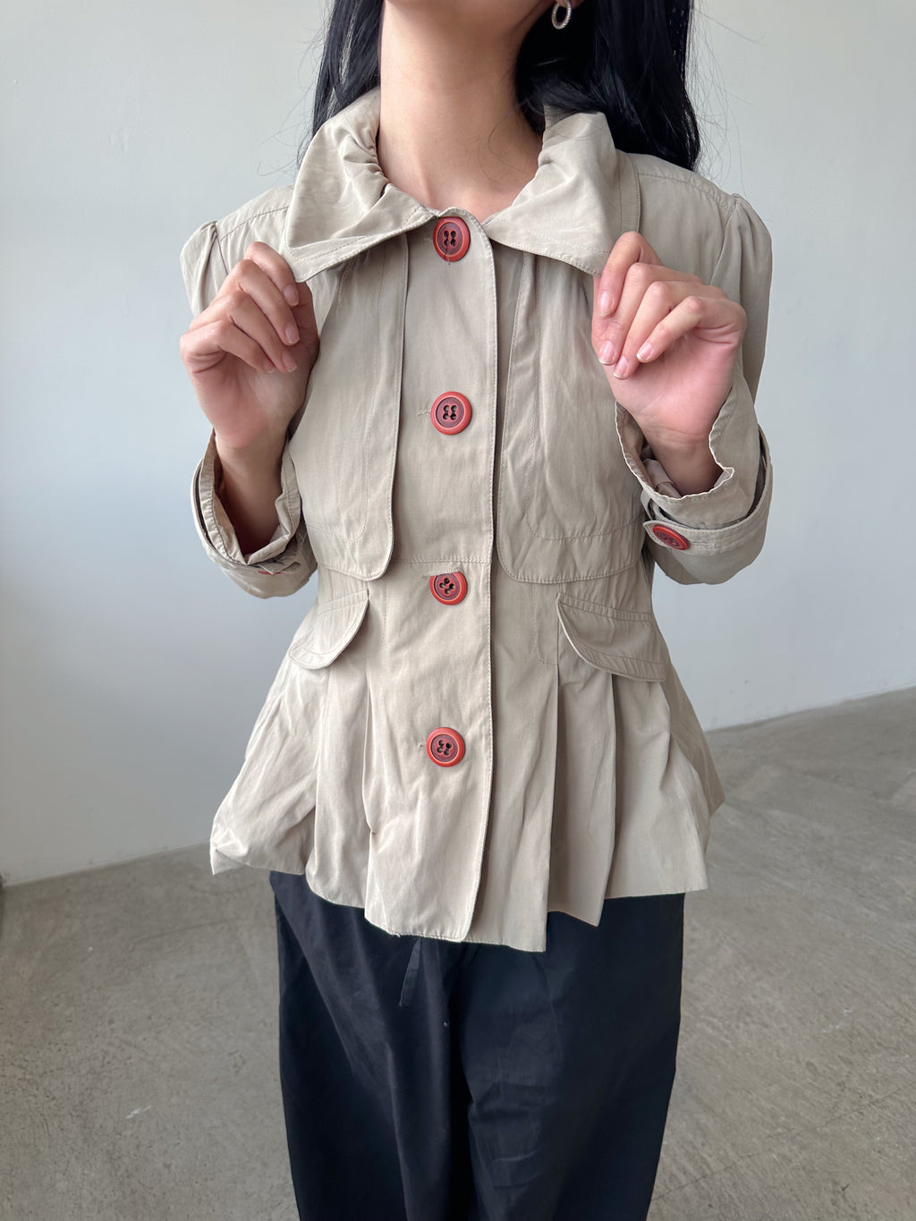 ruched short trench jacket / size s