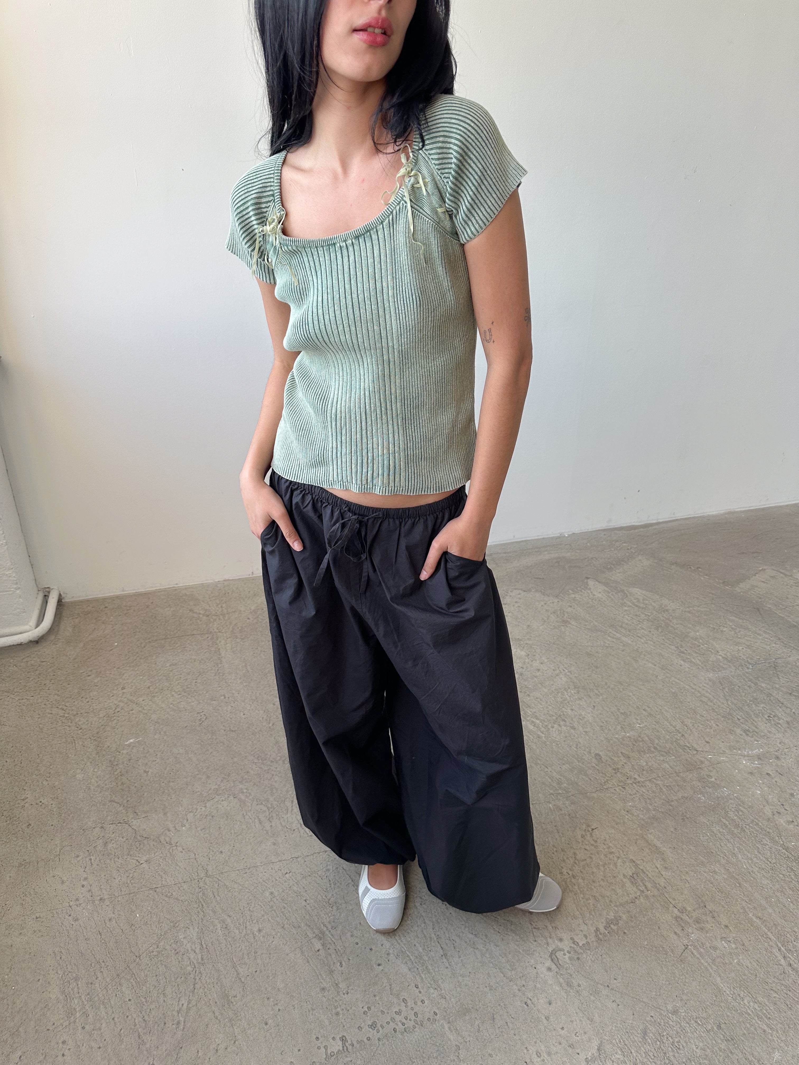 ribbed tee / size s-m