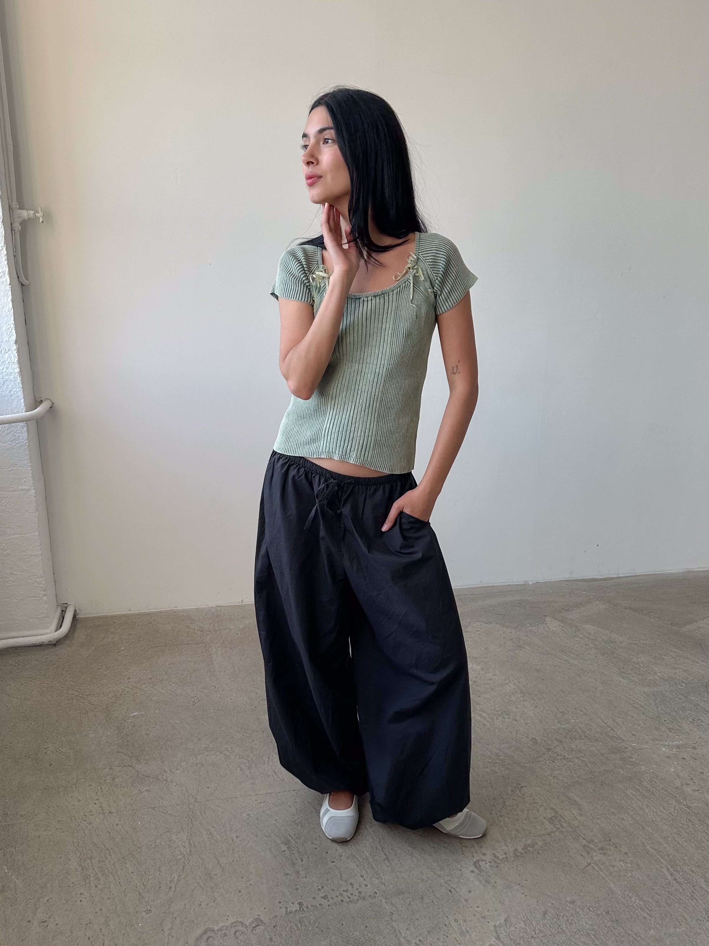 ribbed tee / size s-m