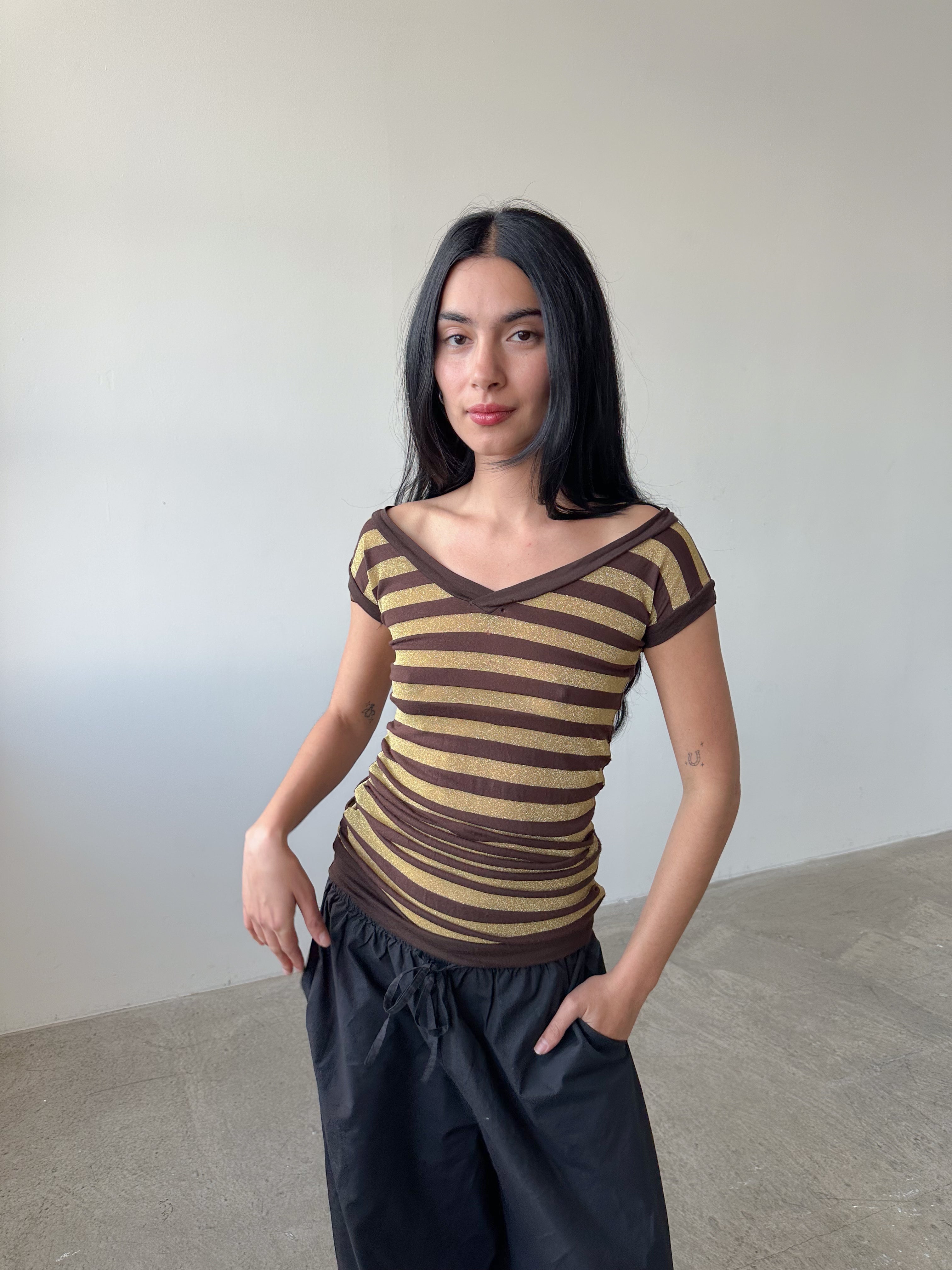 off shoulder stripe tee / size xs