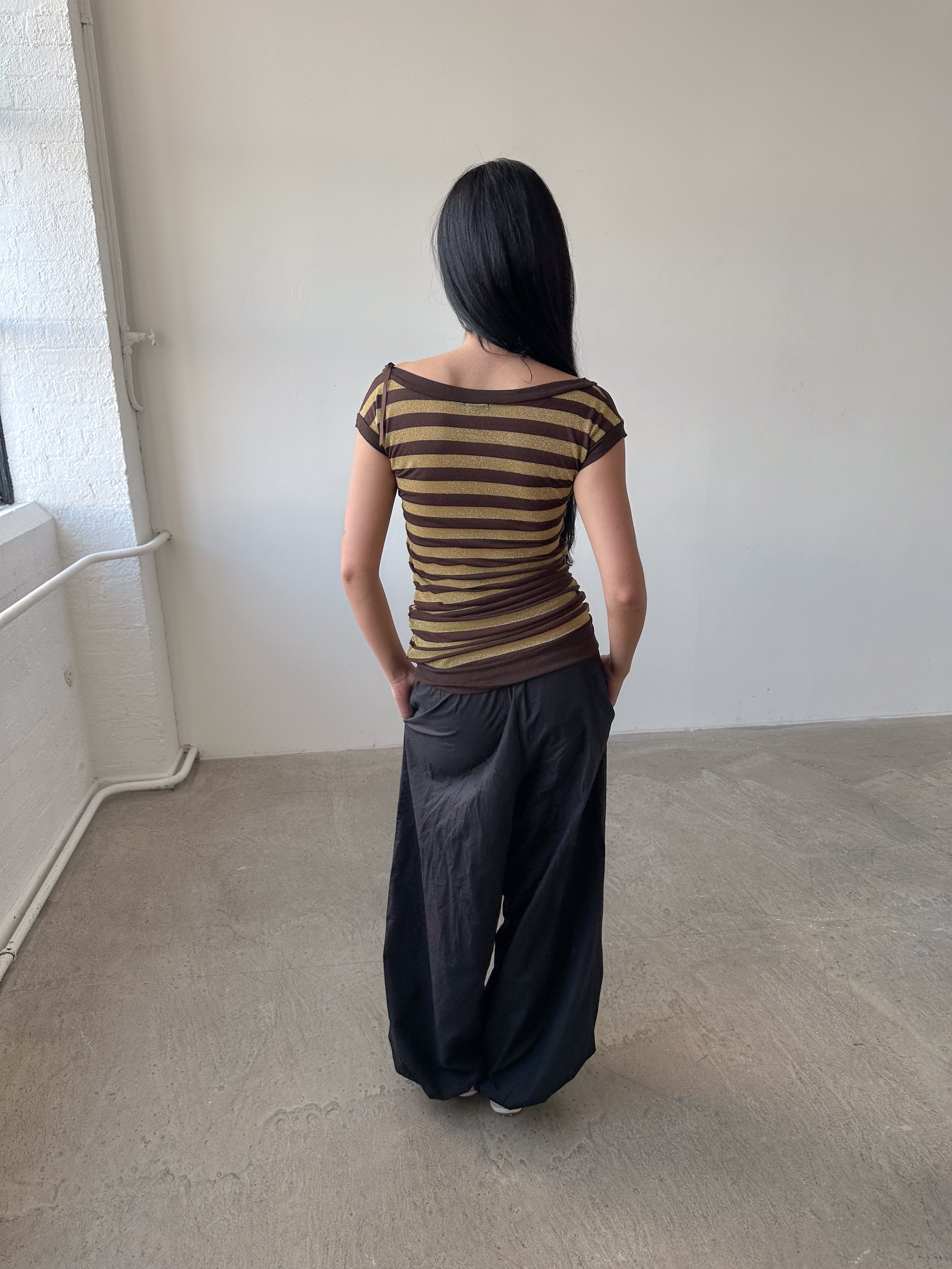 off shoulder stripe tee / size xs