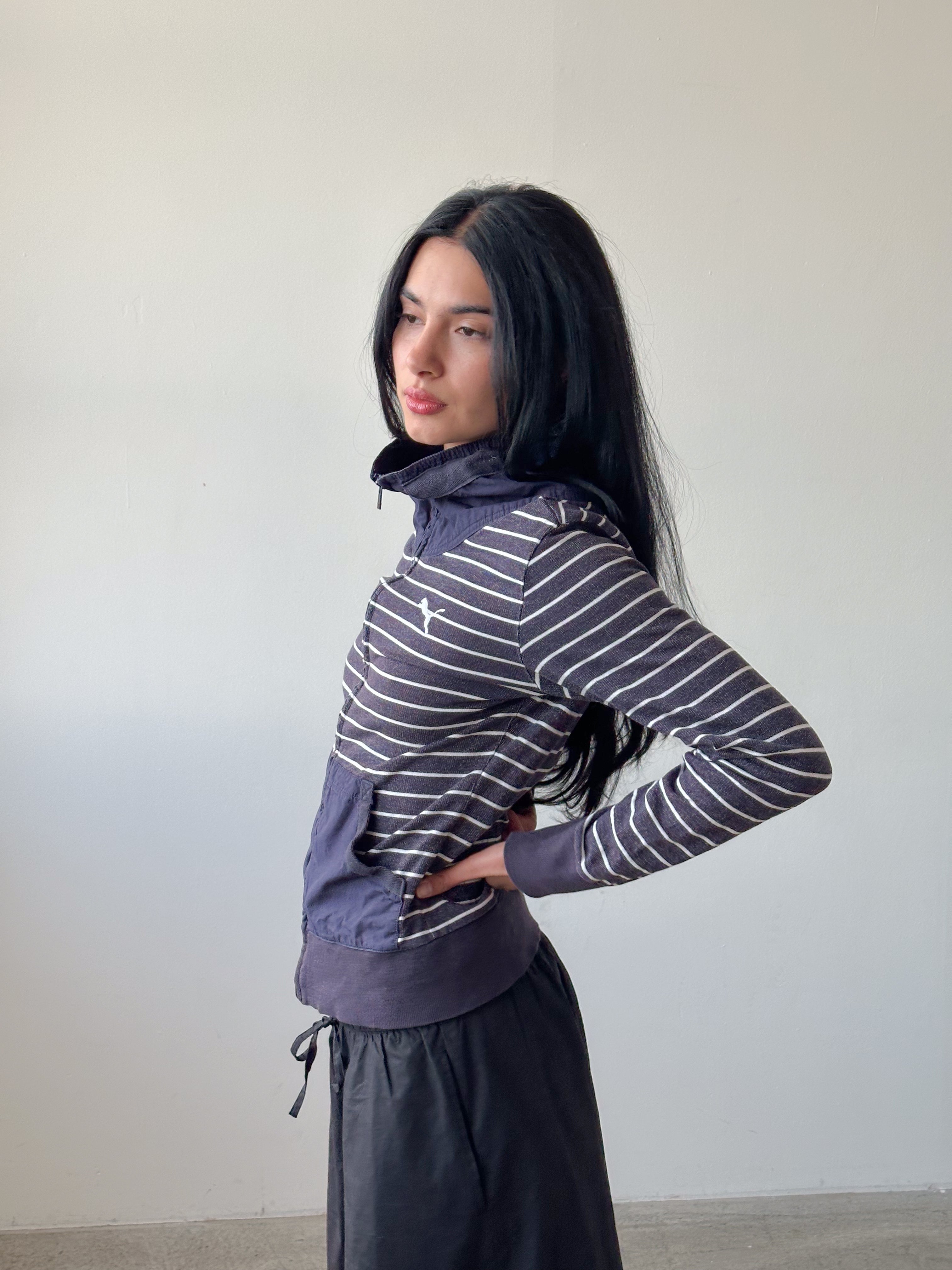 puma stripe track jacket / size s