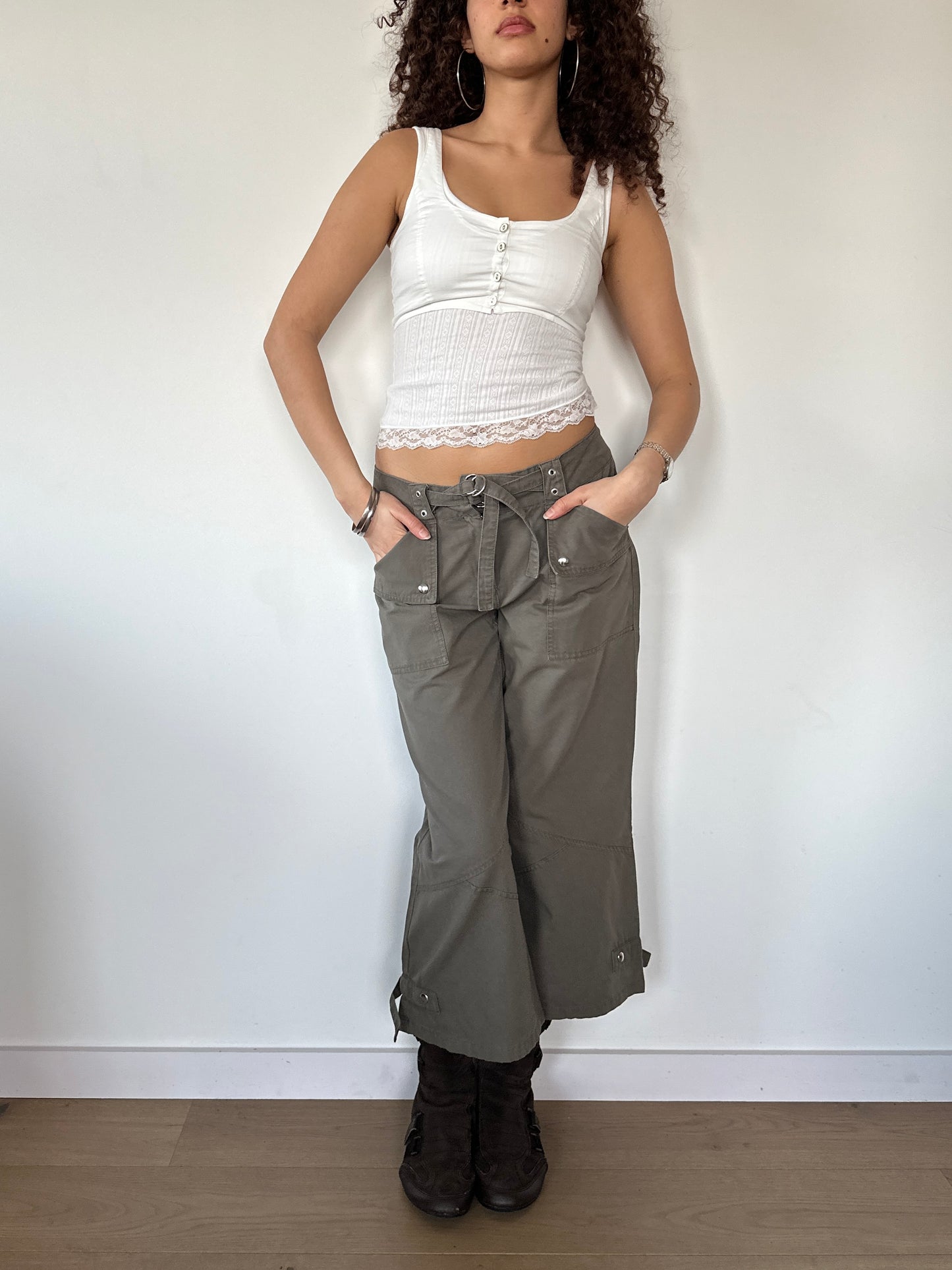 KHAKI CAPRIS ◦ SIZE S